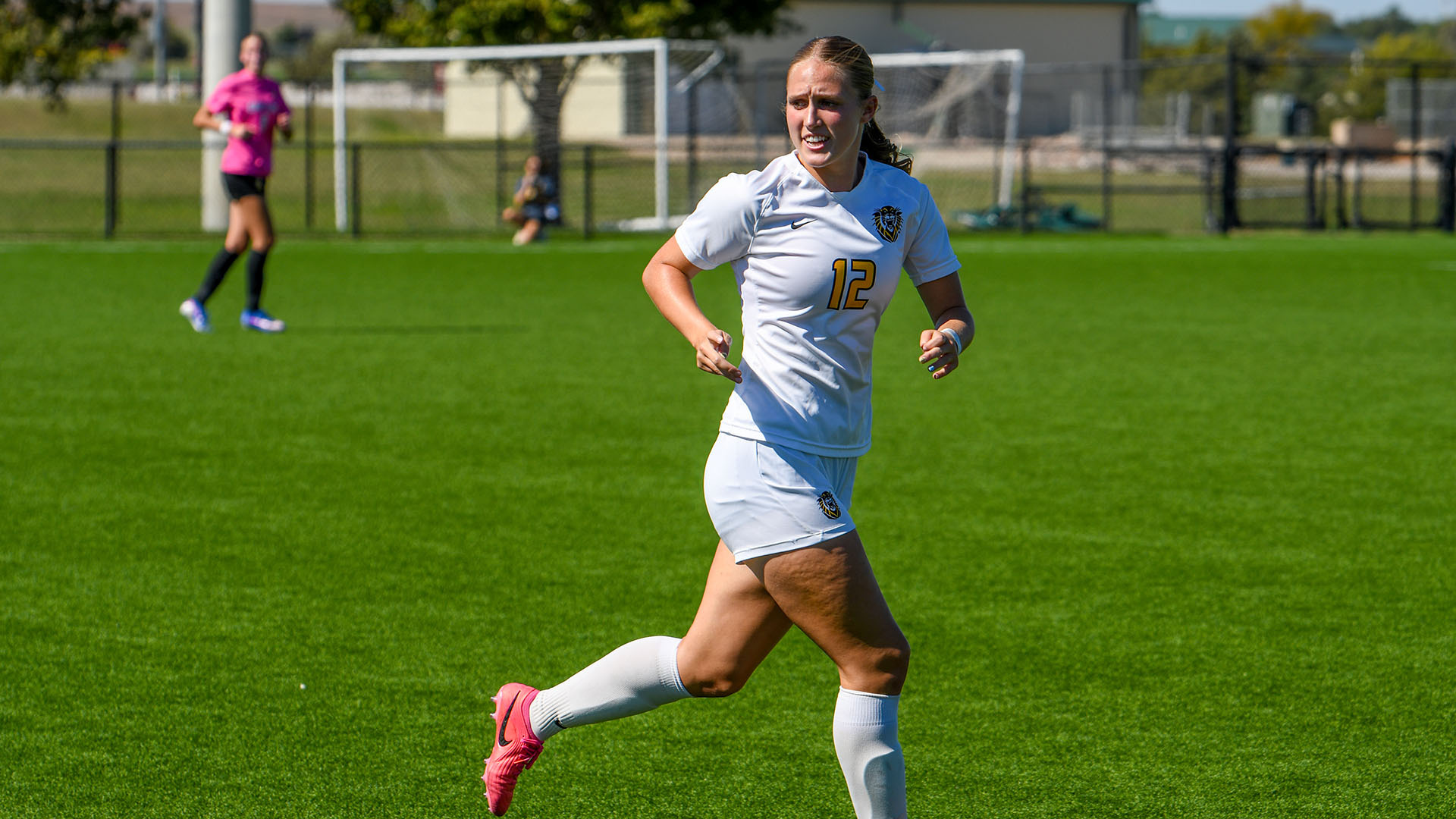 Berit Shores looks toward the ball vs Missouri Western 10-9-26