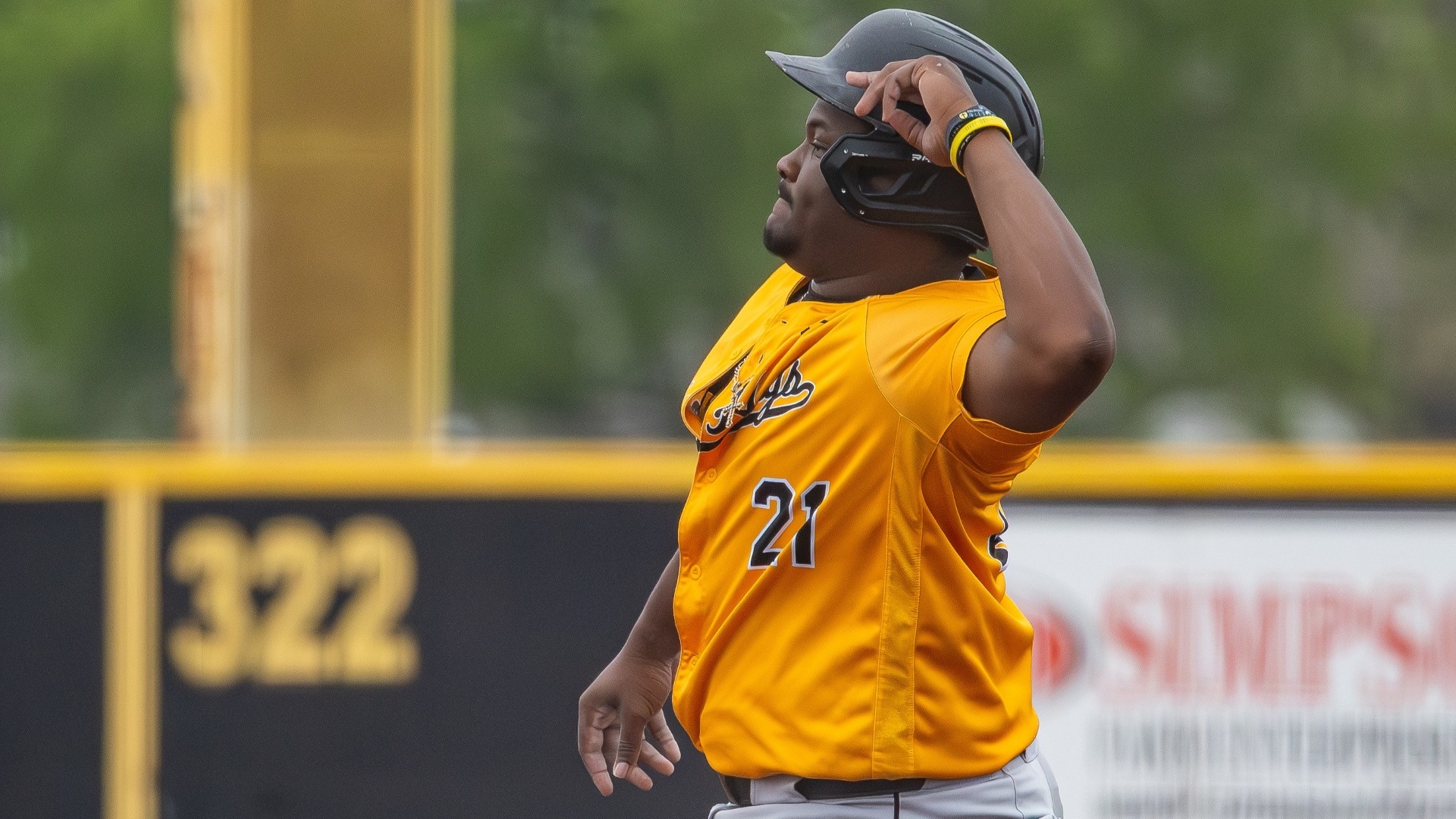 Mac Bowie double celebration UCM 2026