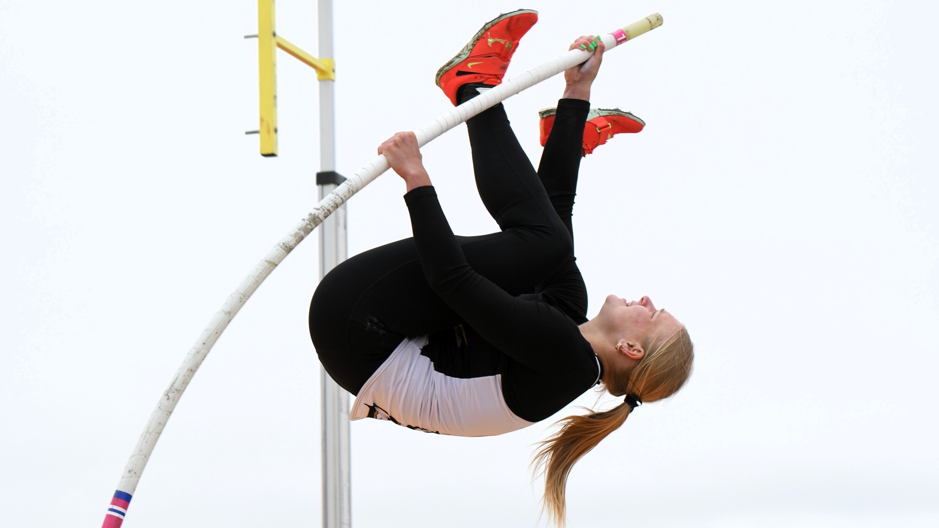 Annabeth Baalmann pole vault 2025