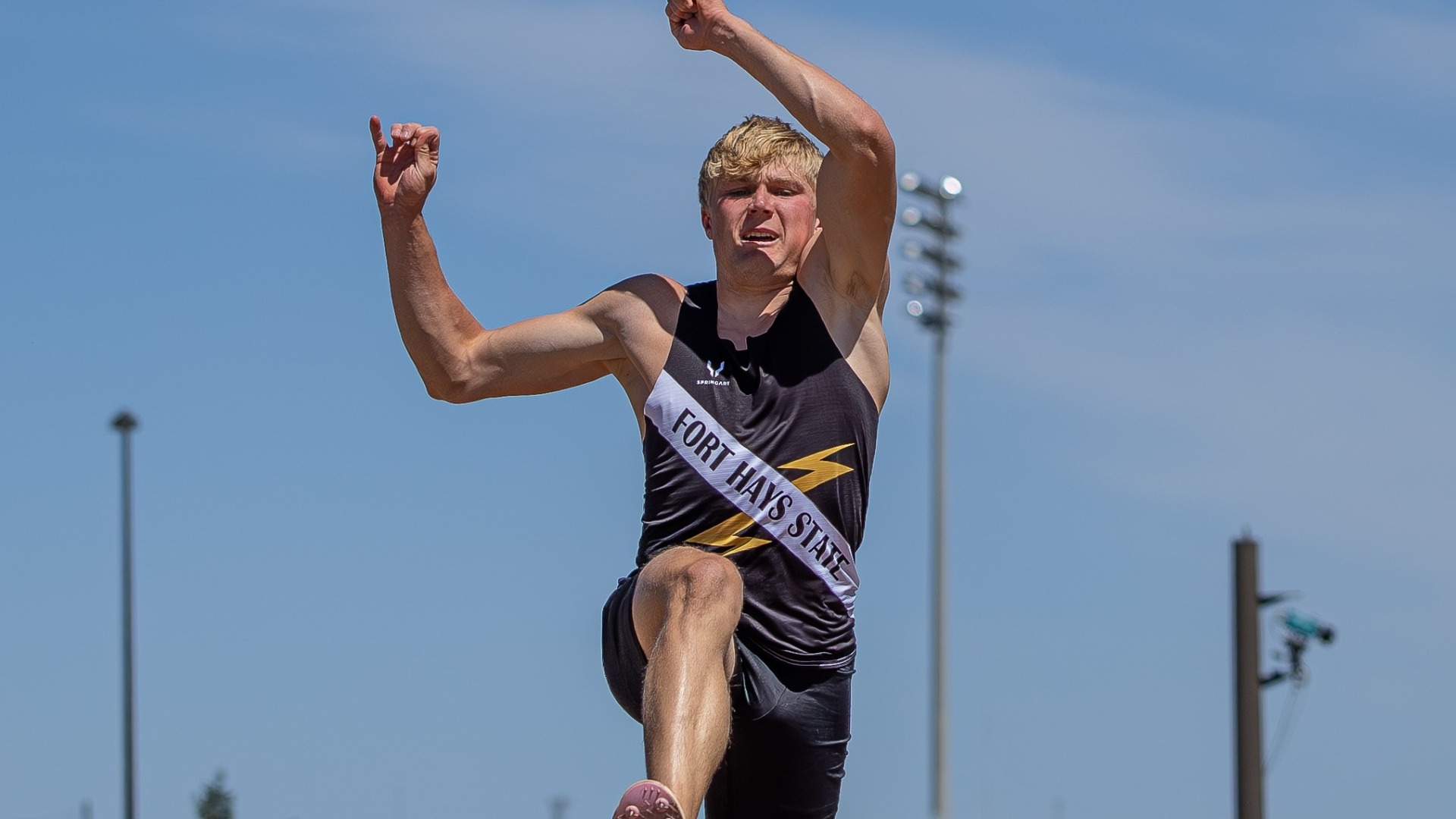 Drew Tolar long jump Alex Francis 2026