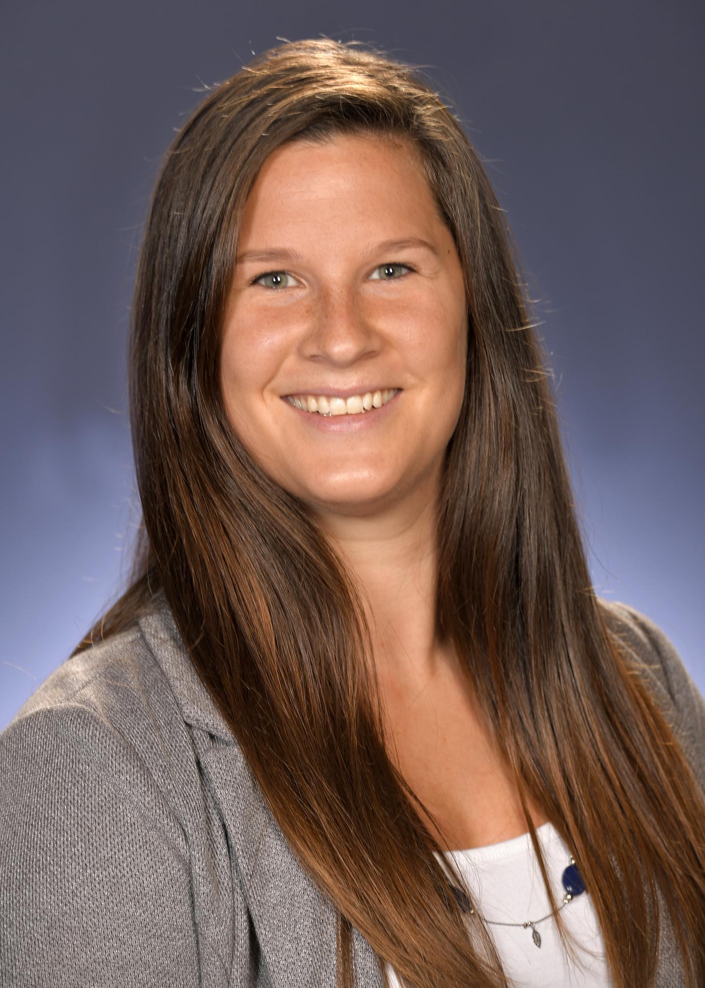 Kaitlyn Betts Headshot