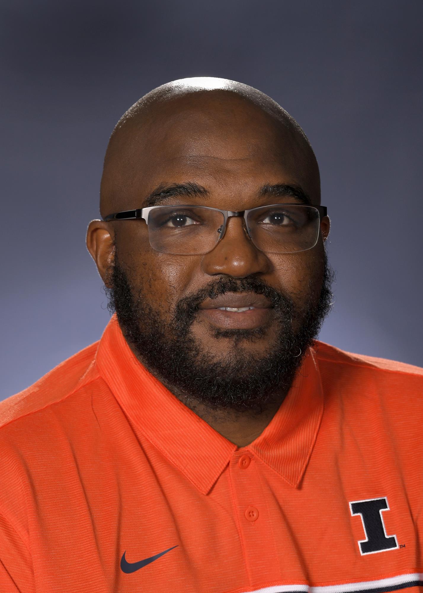 Jimmy Lindsey Headshot 2020