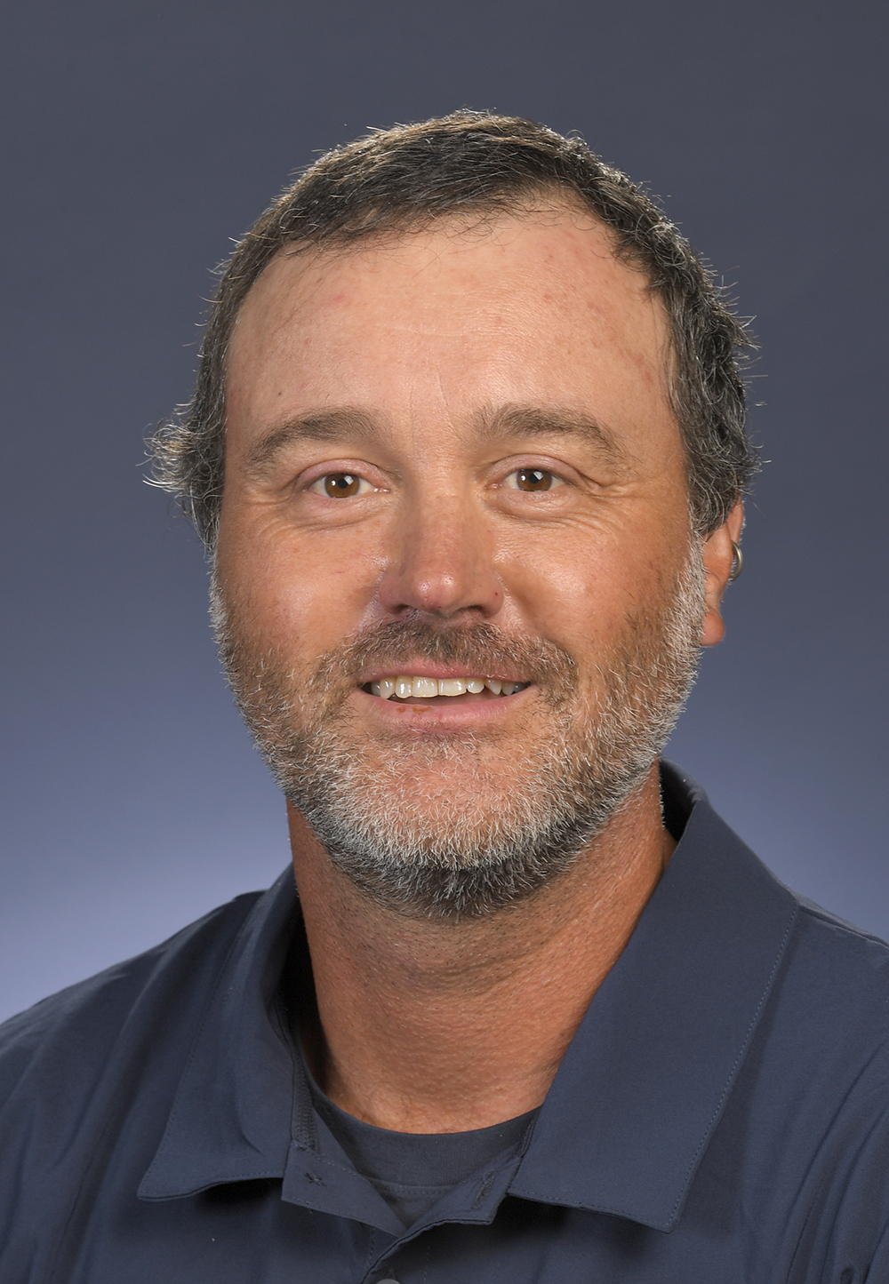 Travis Dees Headshot