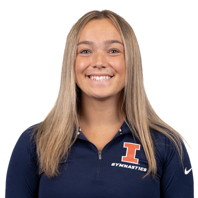 Abby Mueller 2023 Headshot