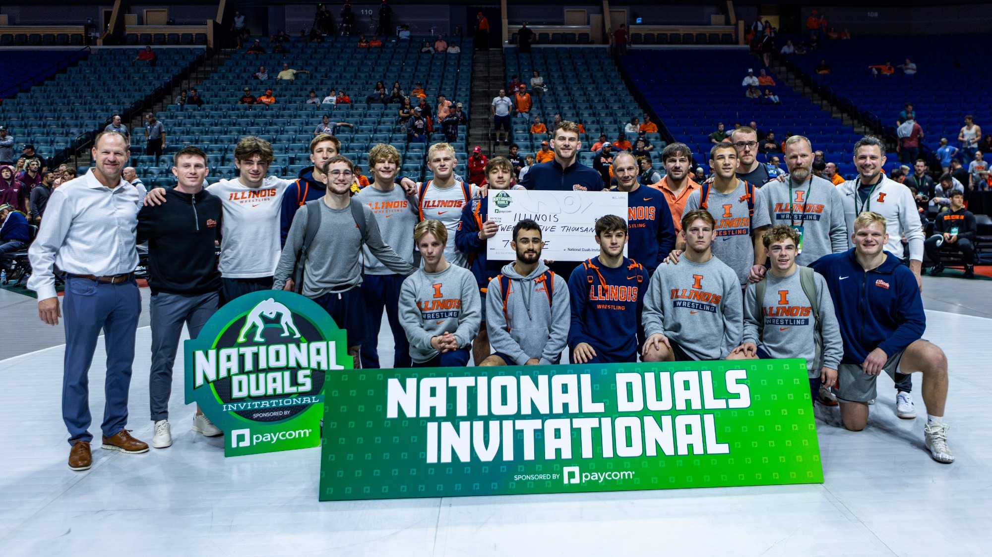 Illinois Wrestling 7th at National Duals Invitational