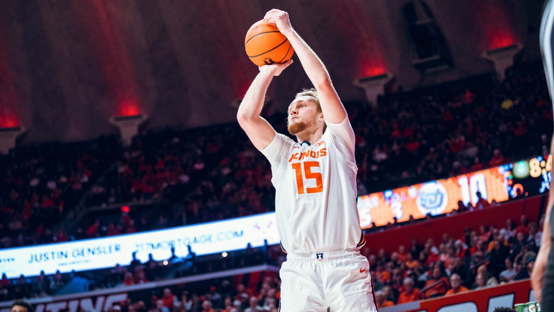 Image Taken At Illinois Fighting Illini vs. Missouri Tigers Braggin’ Rights Men’s Basketball Game, Enterprise Center, St. Louis, MO, Monday, December 22, 2025. Courtney Bay/Illinois Athletics