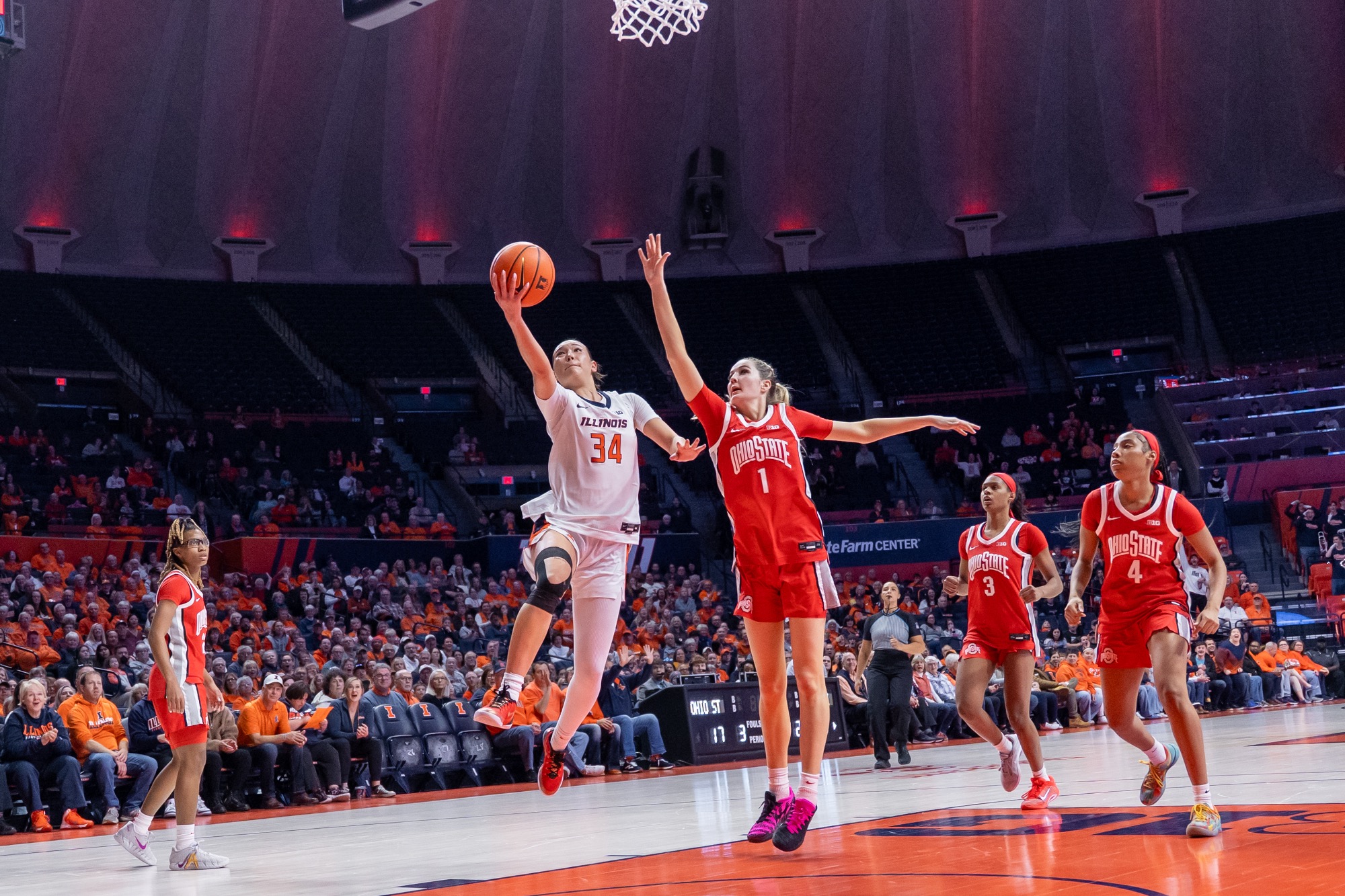 CHAMPAIGN, IL - January 7 2026 - The game between the Ohio State Buckeyes and the Illinois Fighting Illini at State Farm Center in Champaign, IL. Photo By Illinois Athletics