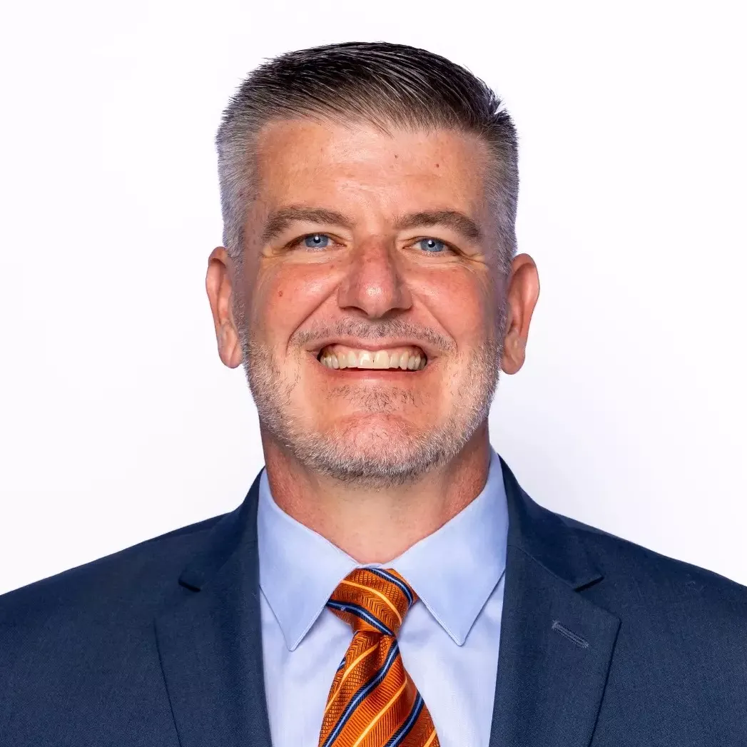 Derrick Burson head shot