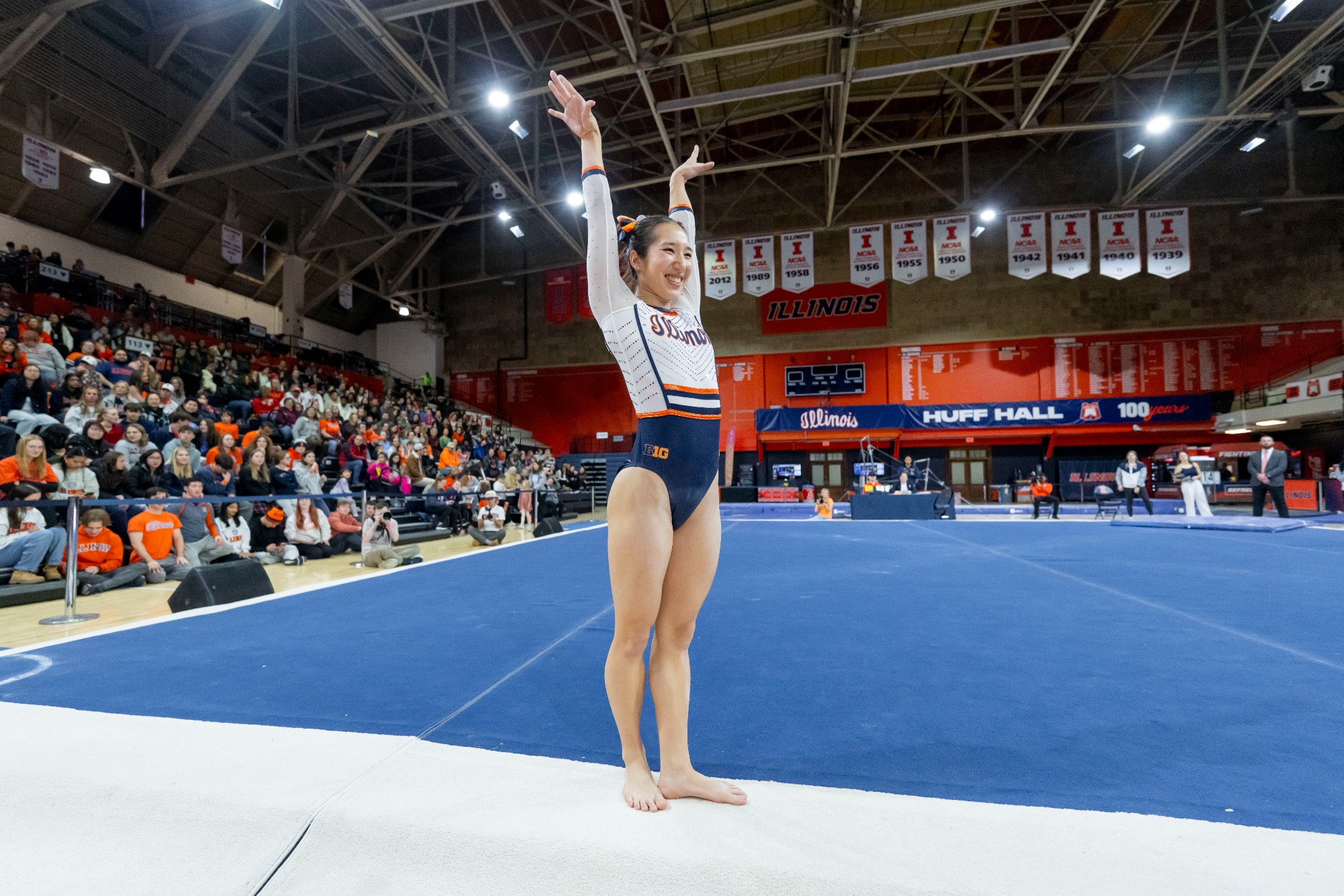 CHAMPAIGN, IL - February 01, 2026 - Chloe Cho during the meet between the Maryland Terrapins and the Illinois Fighting Illini at Huff Hall in Champaign, IL. Photo By Ashley Ray/Fighting Illini