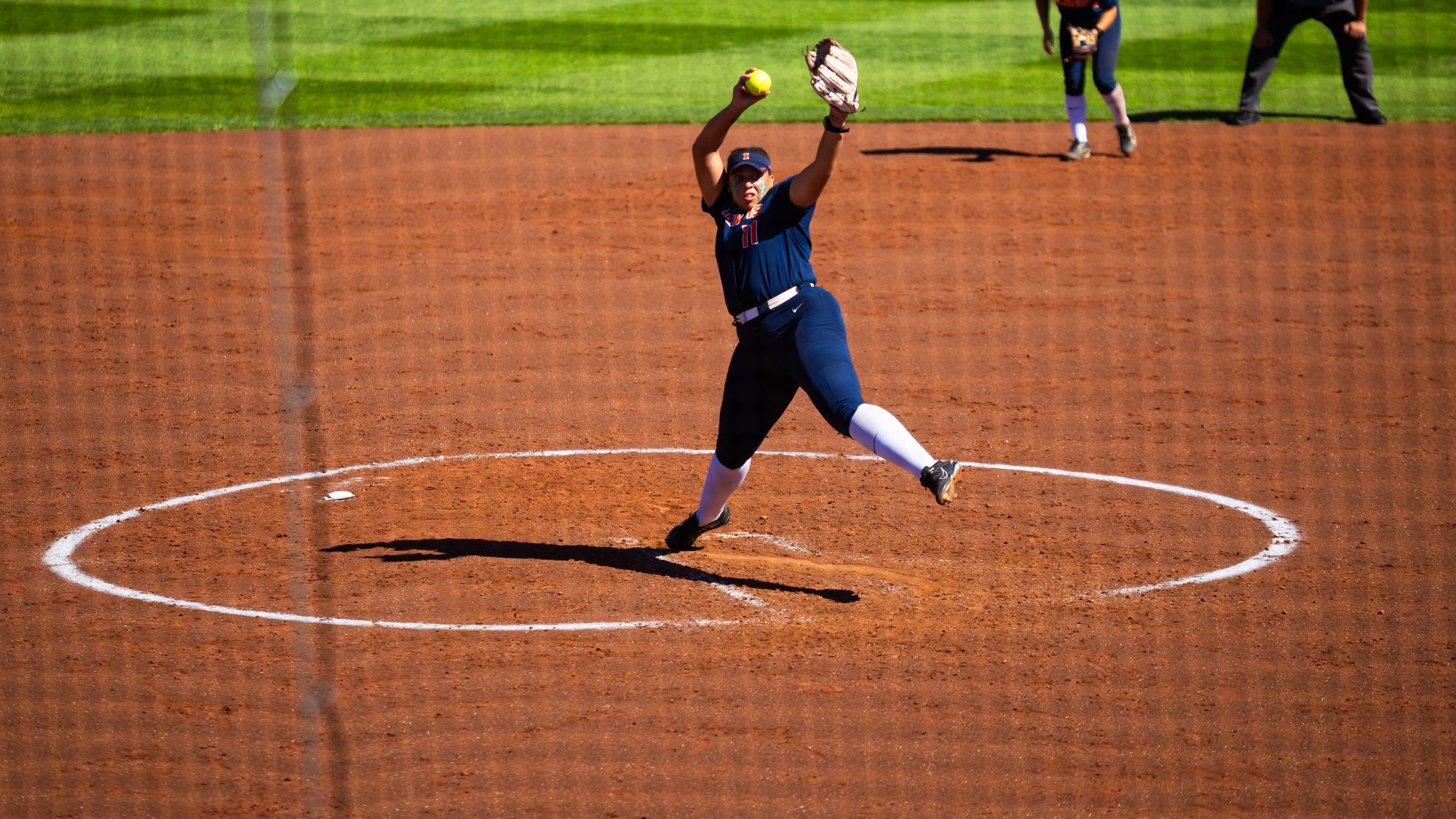 Christina Crawford pitching