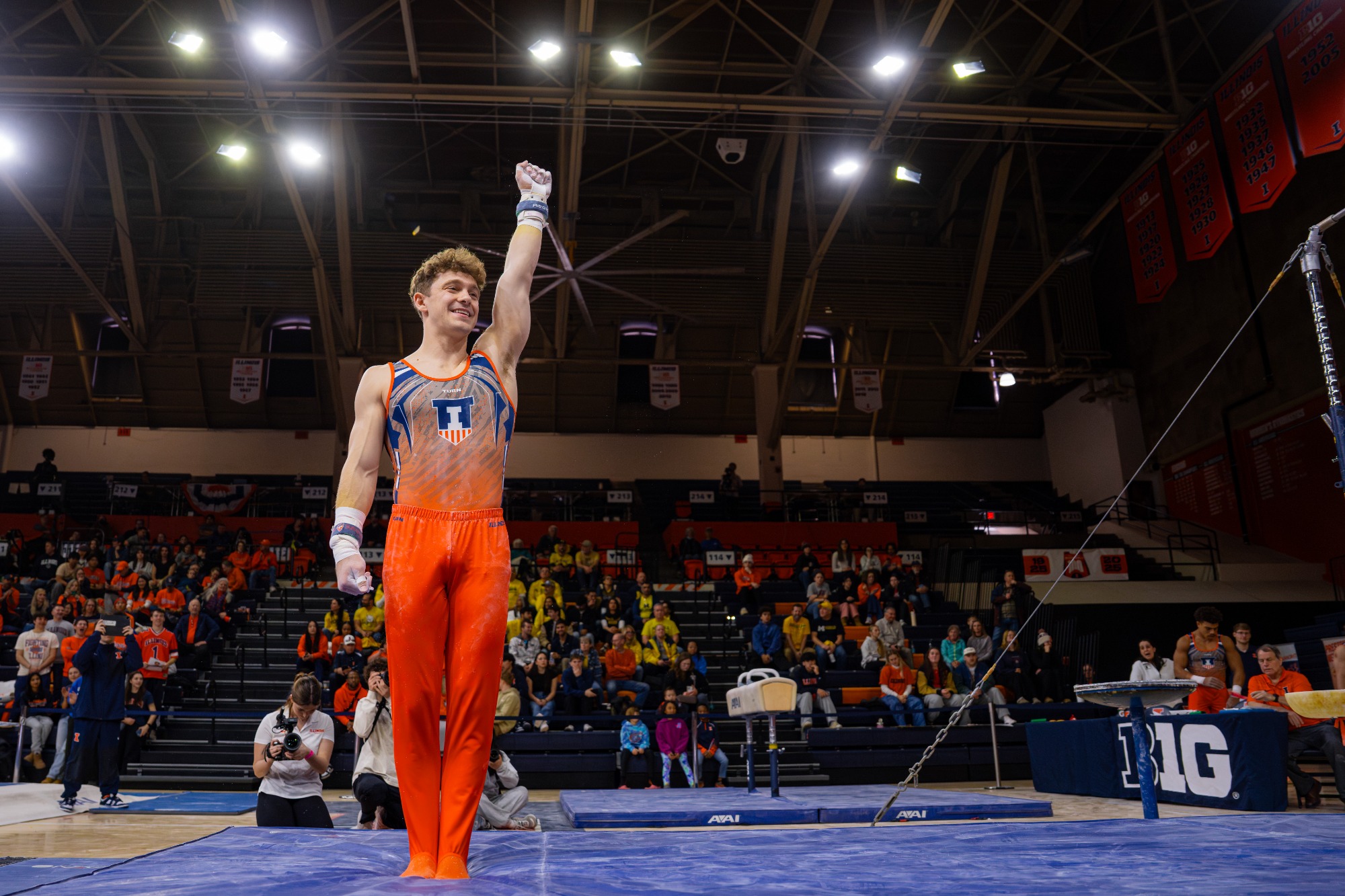 CHAMPAIGN, IL - February 07, 2026 - Tate Costa during the meet between the Michigan Wolverines and the Illinois Fighting Illini at Huff Hall in Champaign, IL. Photo By Quinten A. Truitt