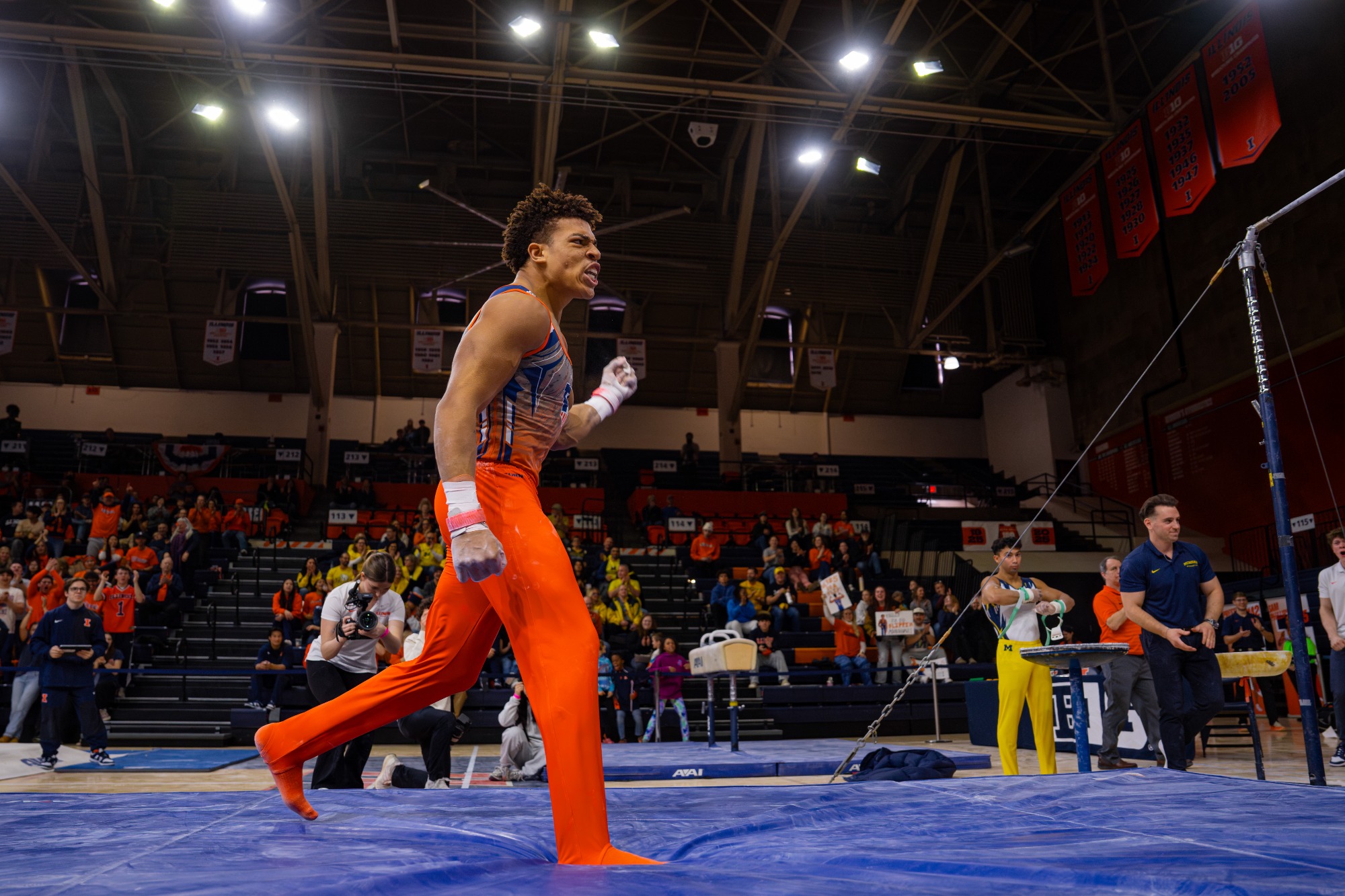CHAMPAIGN, IL - February 07, 2026 - Sam Phillips during the meet between the Michigan Wolverines and the Illinois Fighting Illini at Huff Hall in Champaign, IL. Photo By Quinten A. Truitt