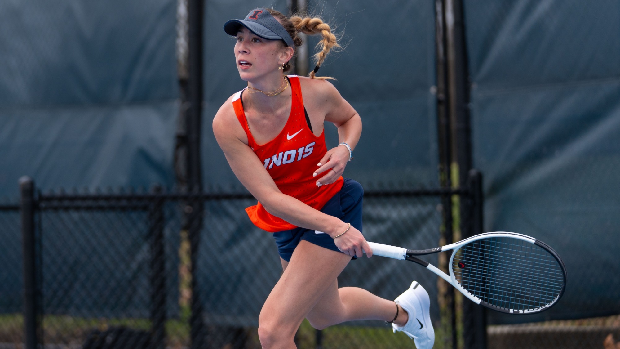 CHAMPAIGN, IL - March 22, 2026 - Kimiko Cooper during the match between the Indiana Hoosiers and the Illinois Fighting Illini at Atkins Tennis Center in Champaign, IL. Photo By Ryan Shepardson / Fighting Illini