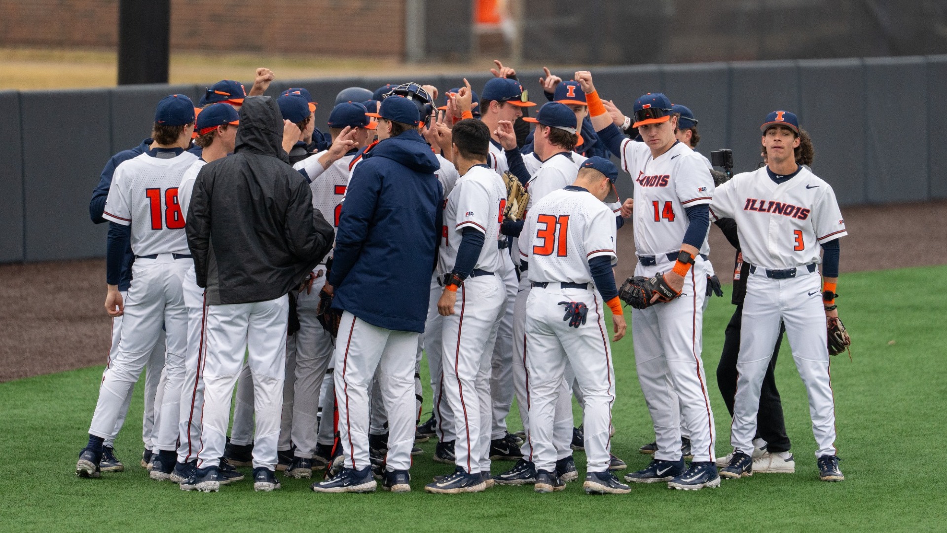 Illinois BASE vs EIU - huddle