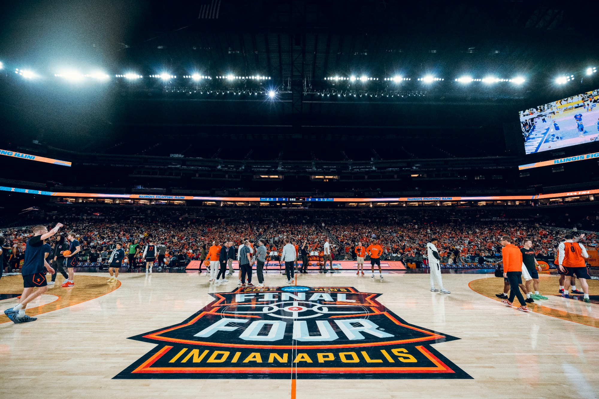 INDIANAPOLIS, IN - April 03, 2026 - The Fighting Illini during the Final Four Practice & Press at Lucas Oil Stadium in Indianapolis, IN. Photo By Ashley Ray/Fighting Illini