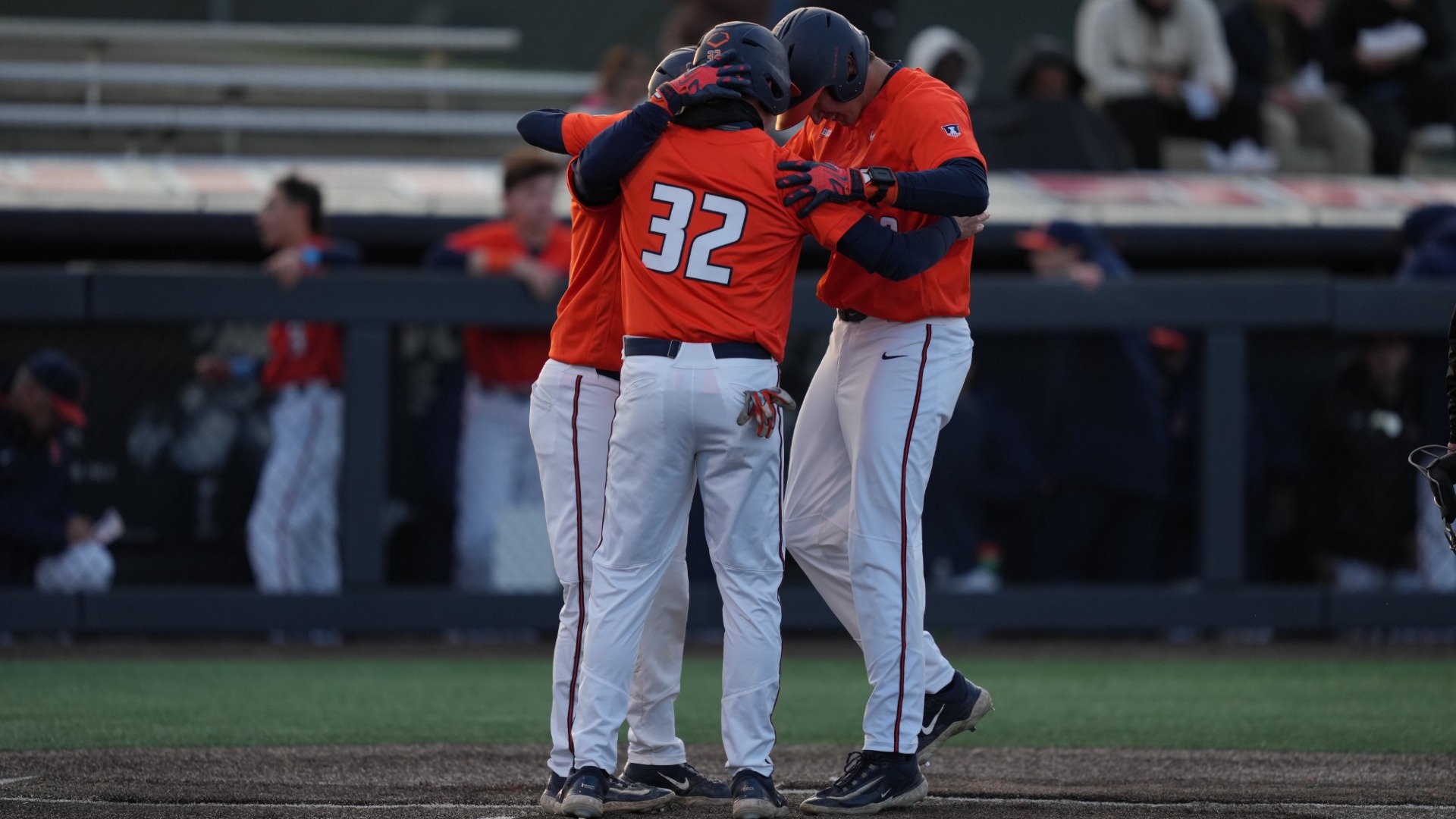 ILLINI BASE - vs Indiana State - Jennings home run