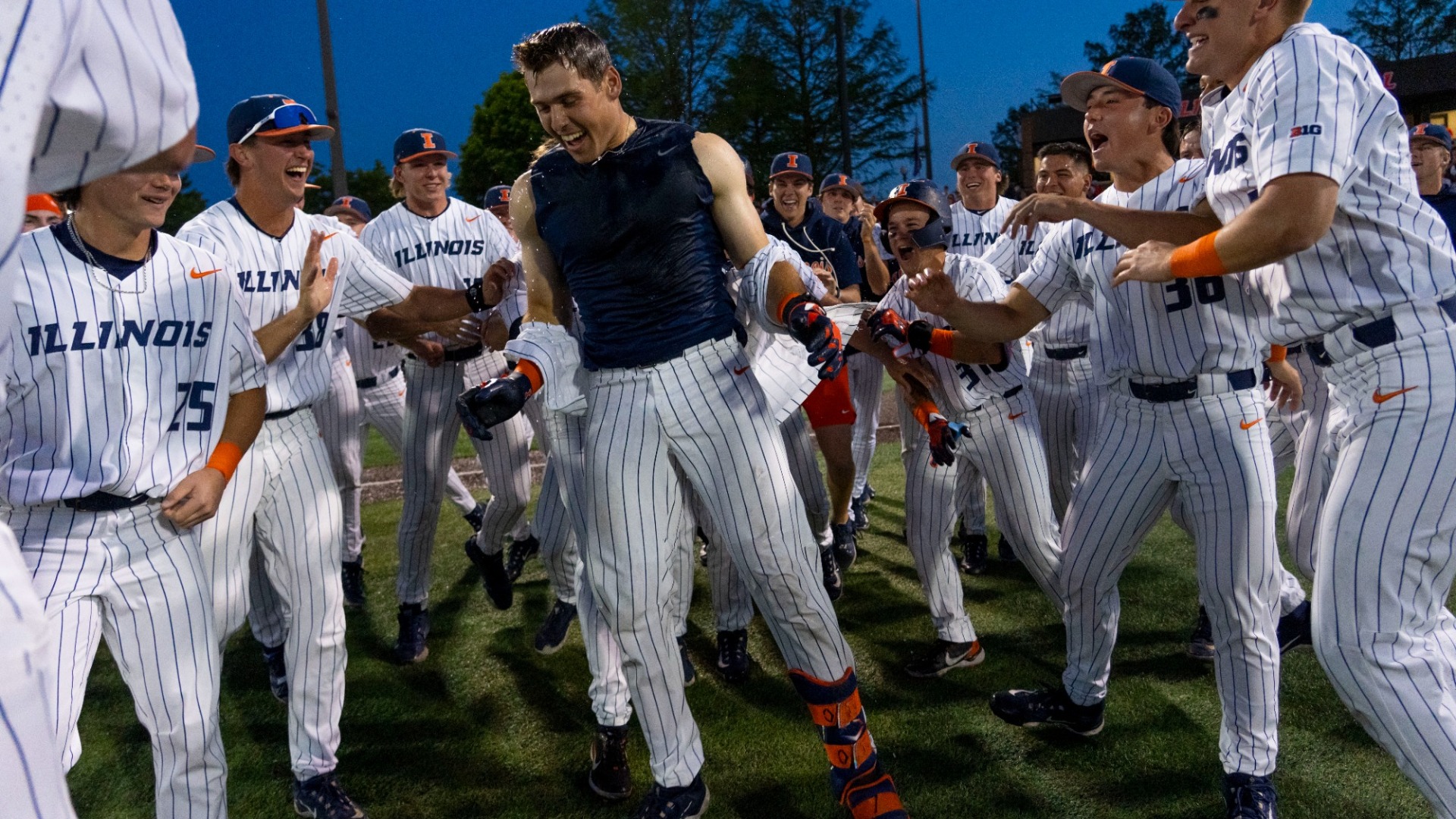 ILLINI BASE - Game 2 vs Northwestern - Will Johannes