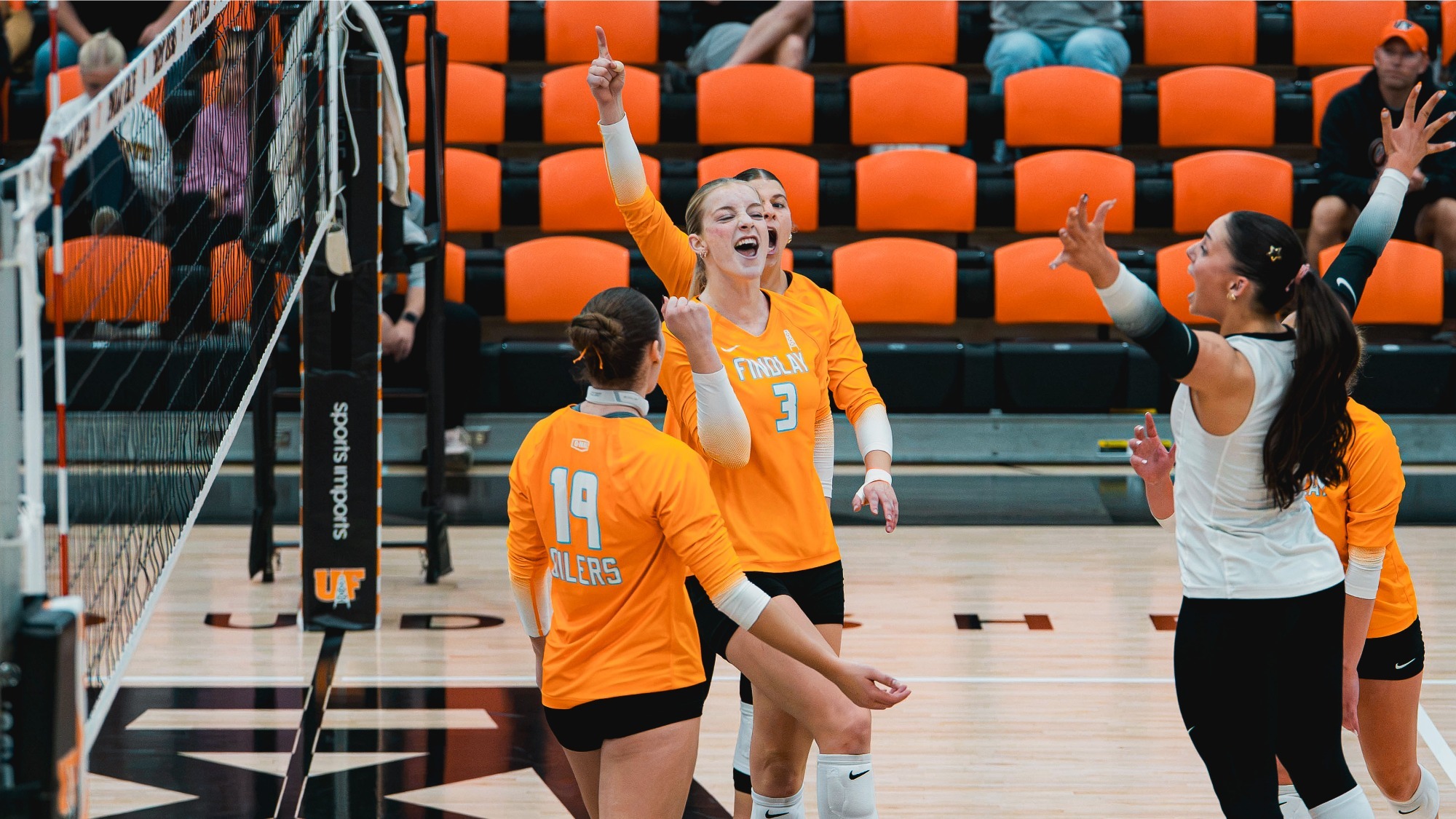 Volleyball Beats ODU 10/10/26
