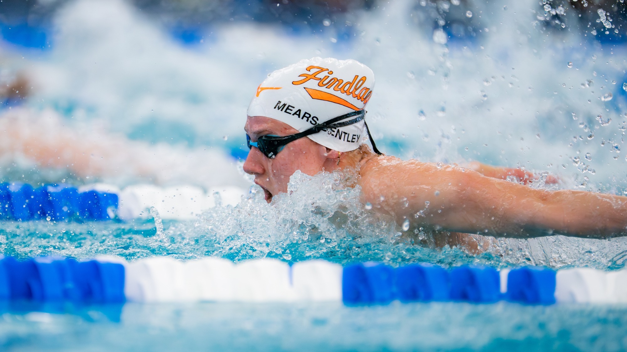 Emily Mears-Bentley Fly 2026