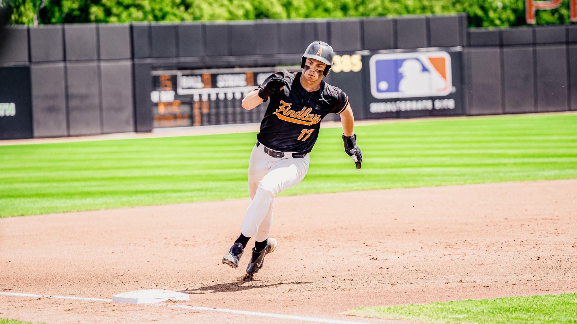 Casey Maruniak Rounding Third