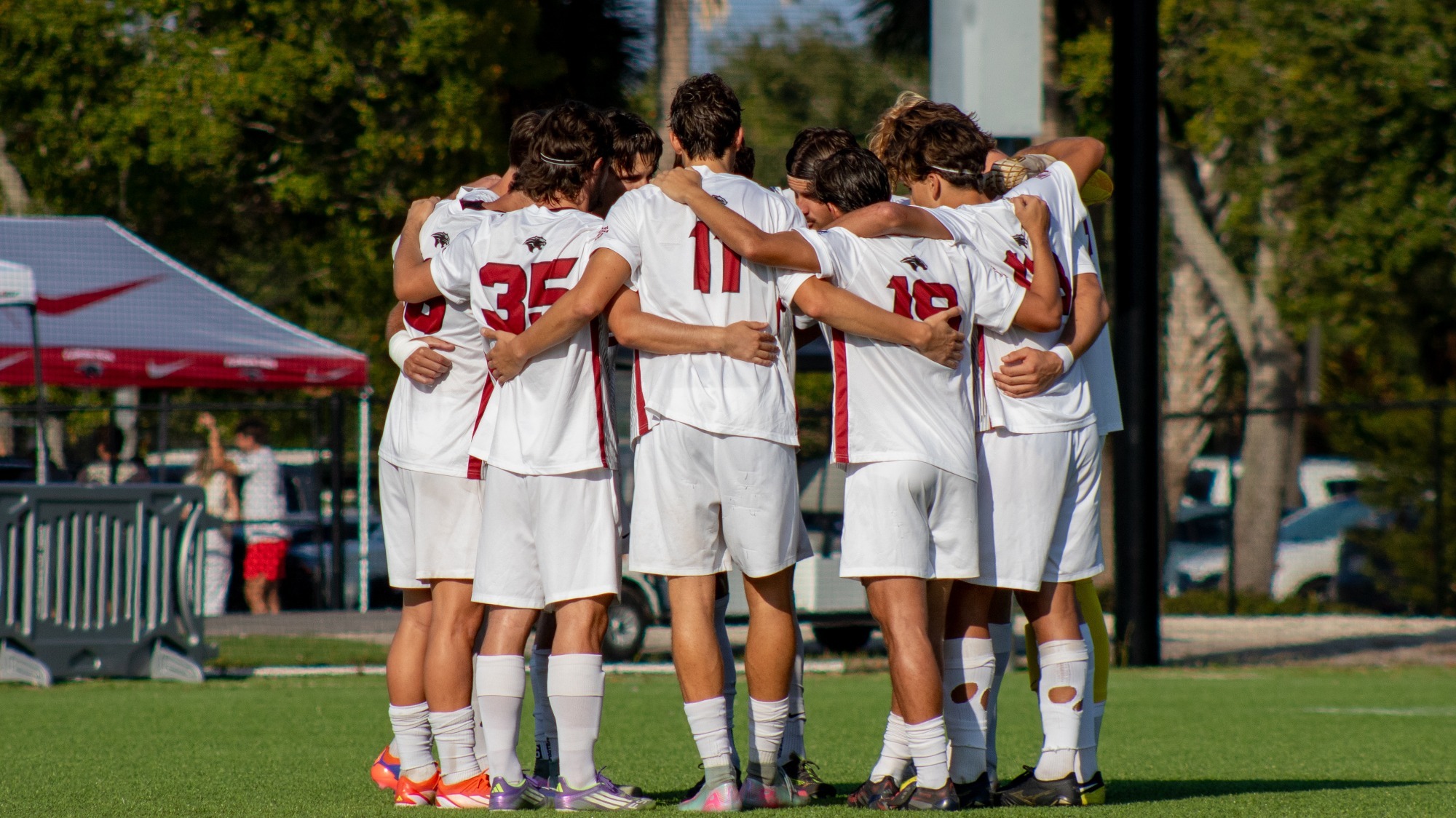 Team Huddle at NCAA Second Round