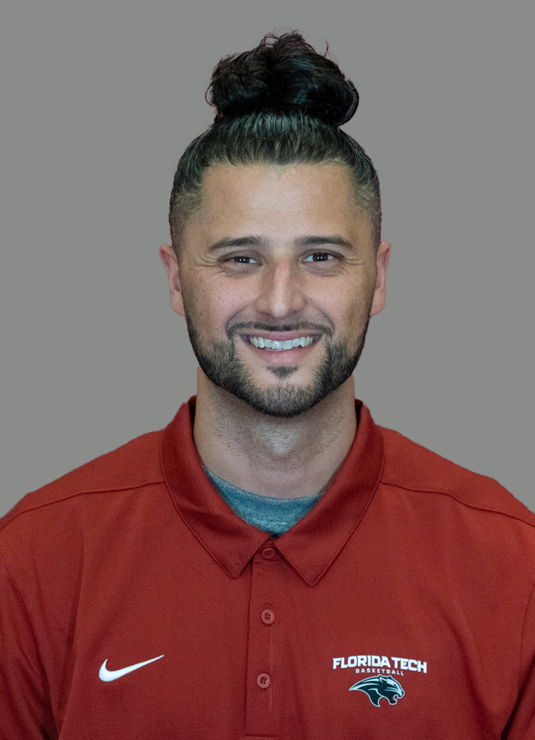 Jordan Castillo Headshot
