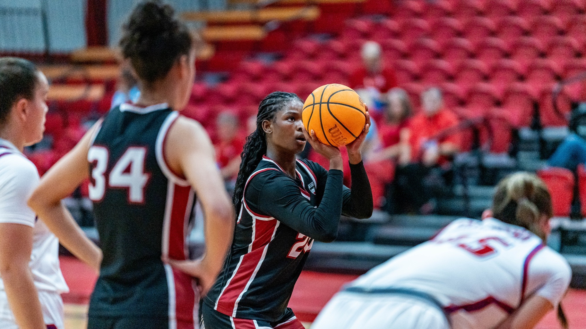 Ogbonna Free Throws at FSC