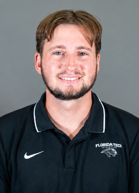 Dylan Anderson Headshot