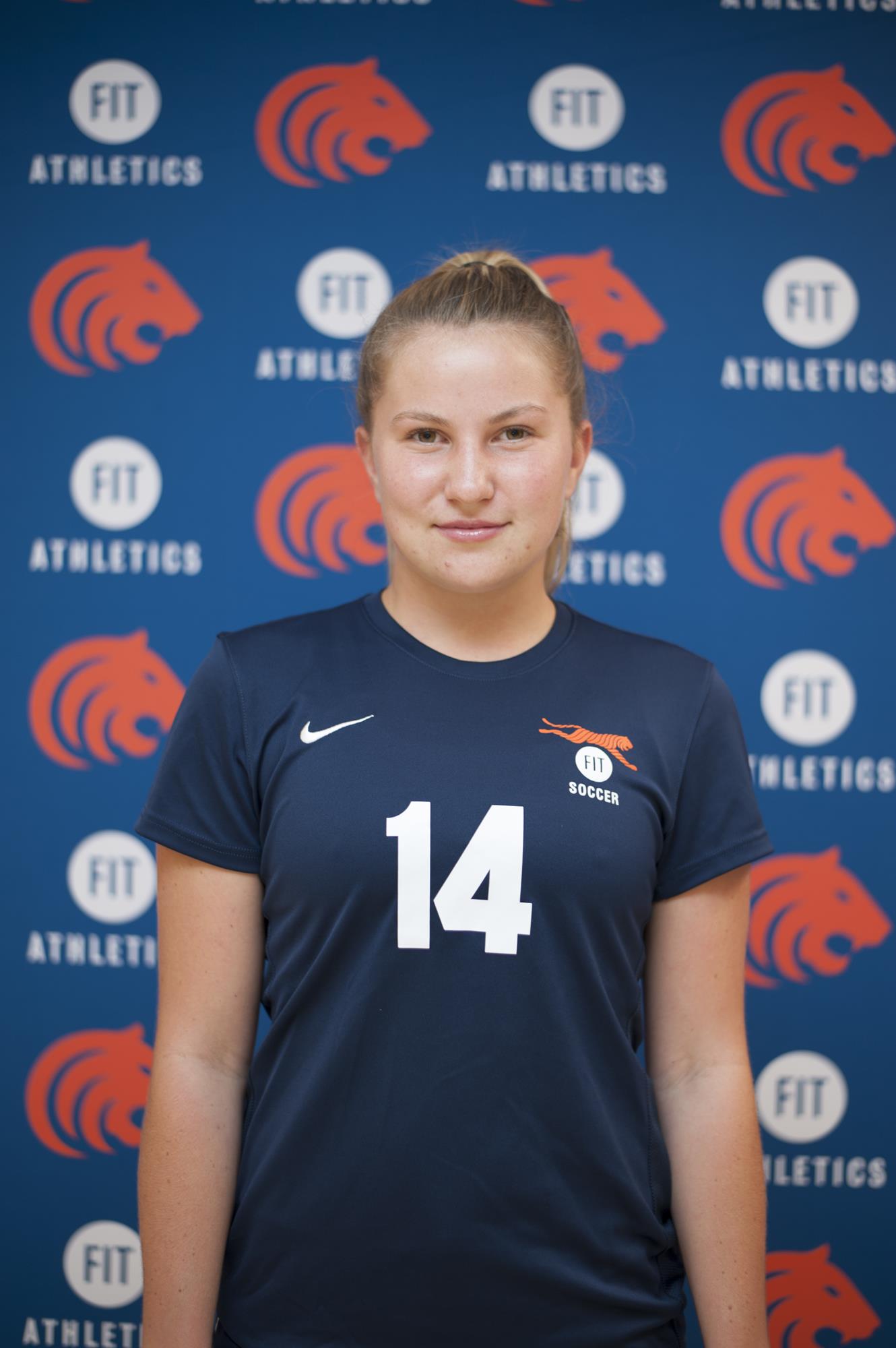 WSOC 2018 Head Shot Isabel Rodela