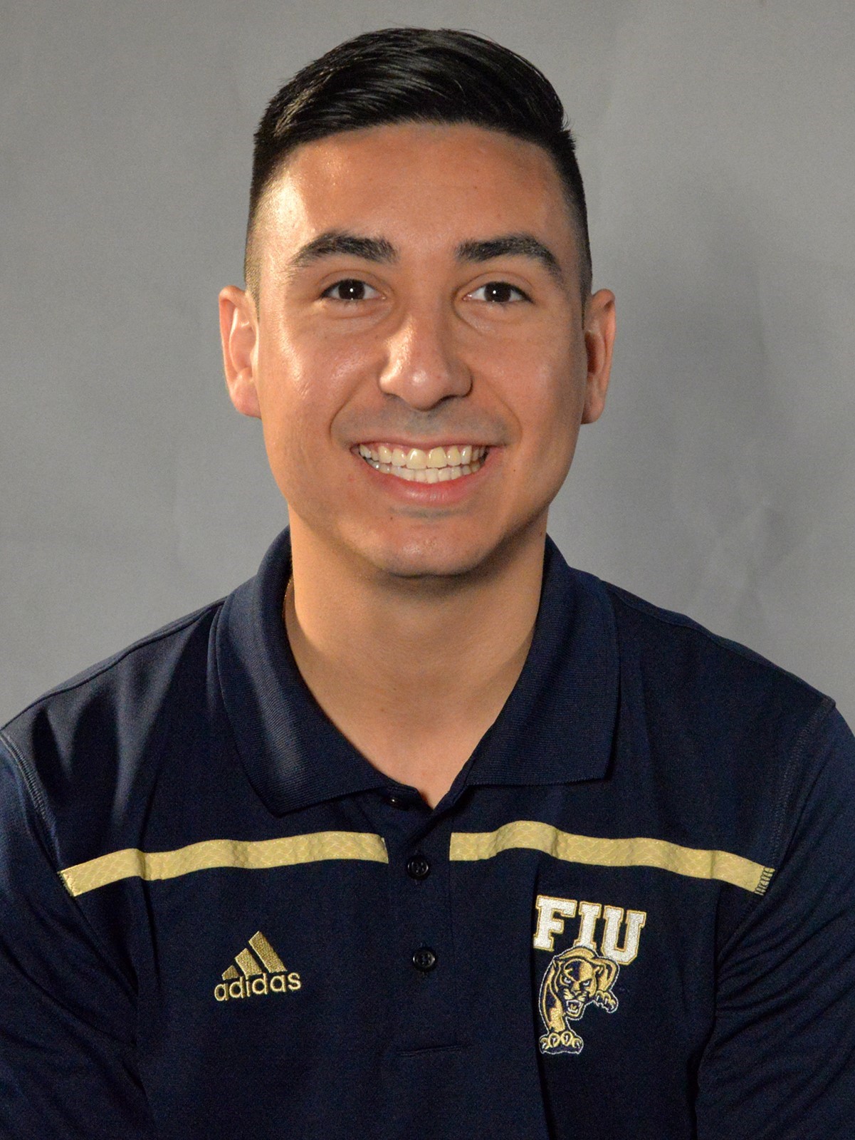 Hoyos 17 headshot