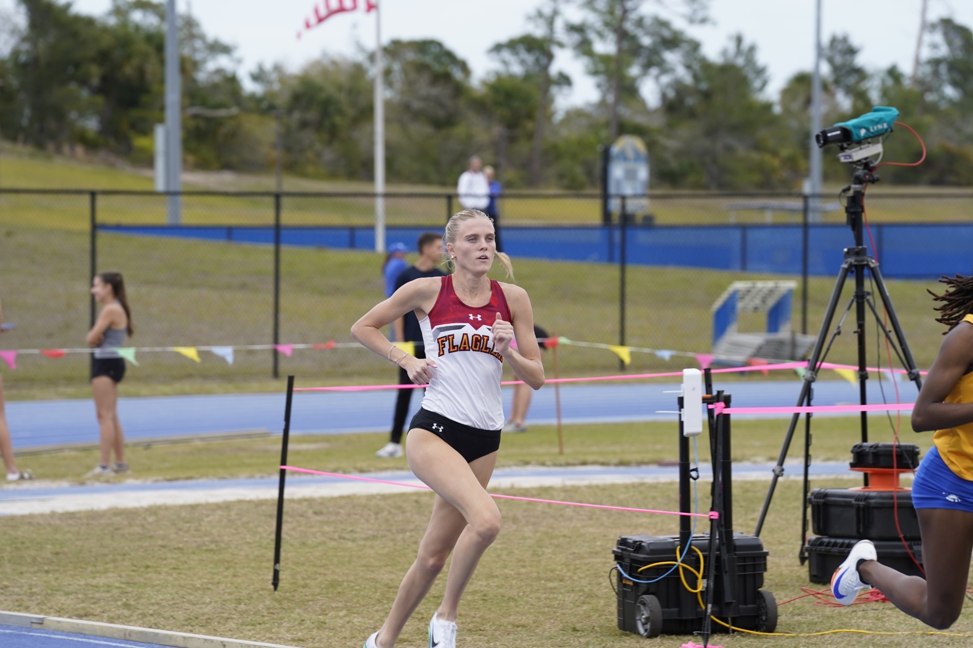 Abigail Misch running