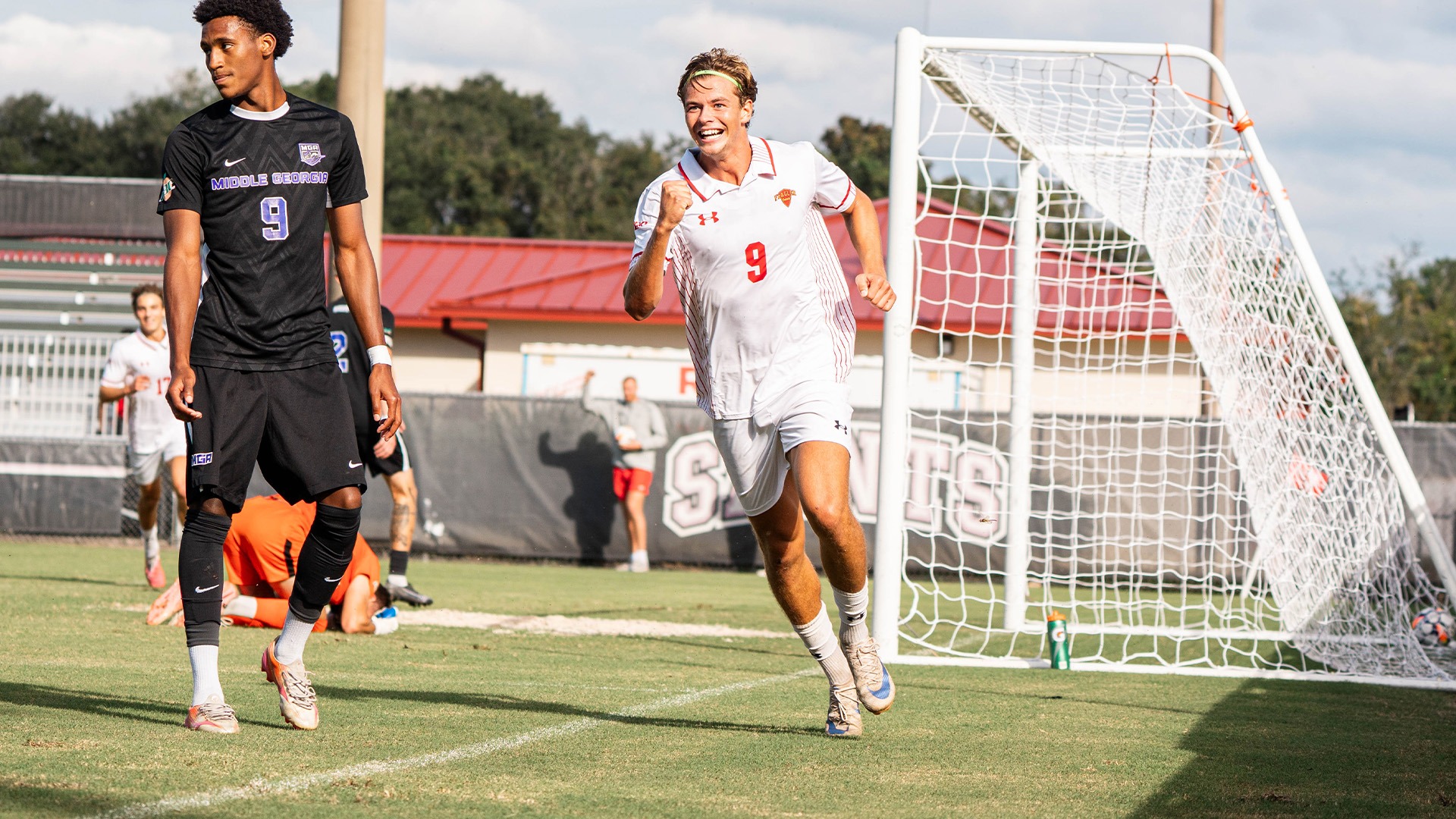 Tim Wahlborg goal celebration against Middle Georgia
