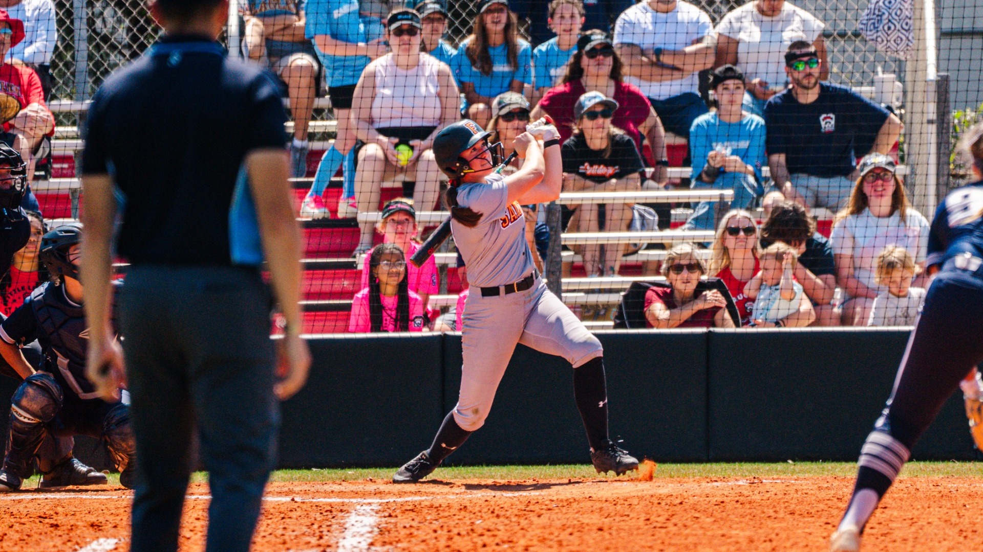 Stephanie Daly smashes the ball