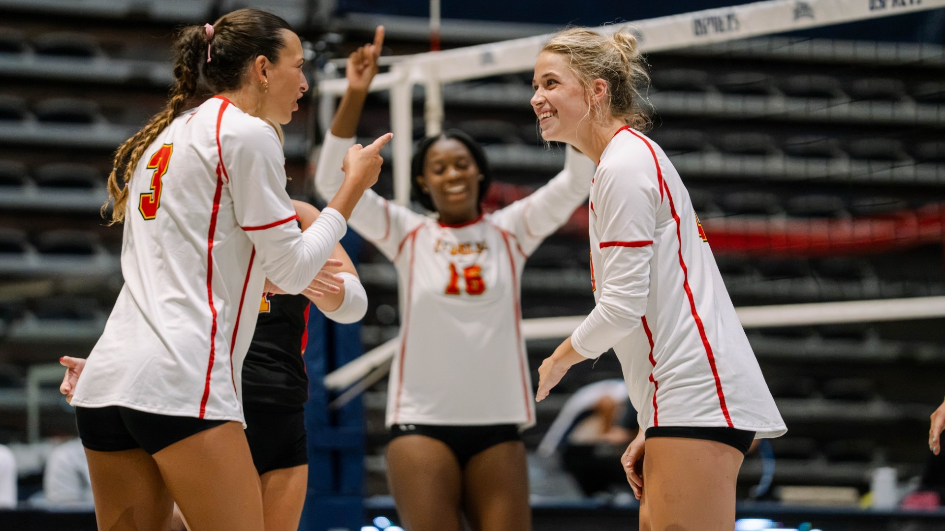 Middlebrooks and Young celebrating a point