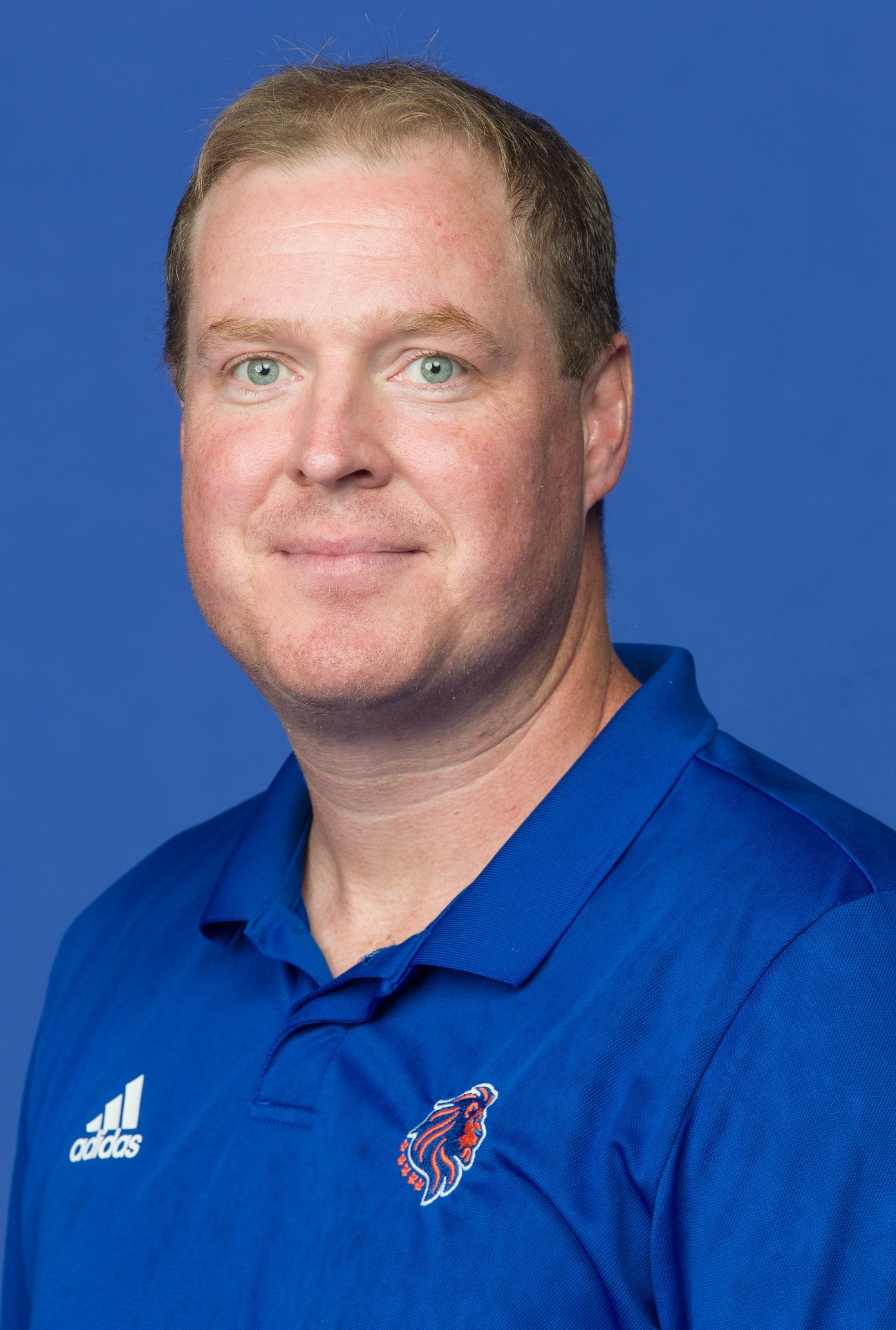 Head Coach Alex Nichols