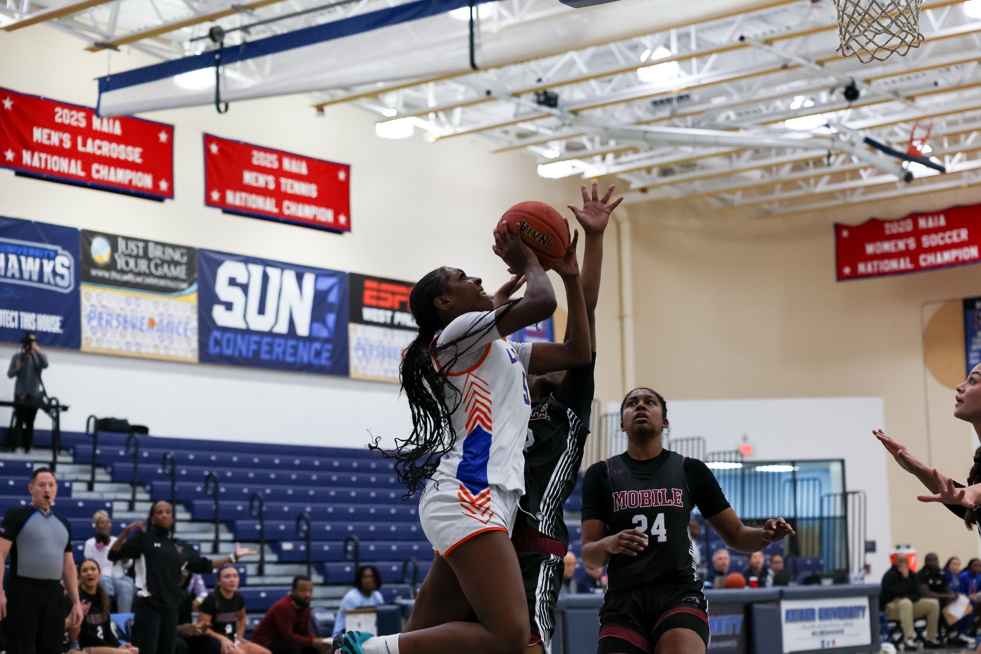 Last-second basket results in 65-64 loss in Keiser Thanksgiving Classic