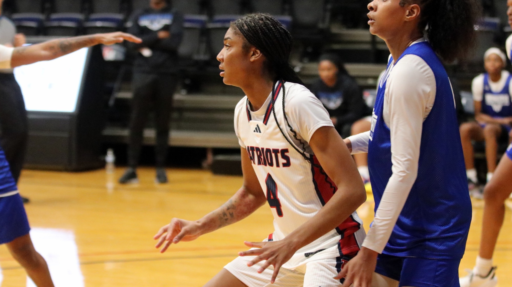 WBB26 Mariana Moody gets position