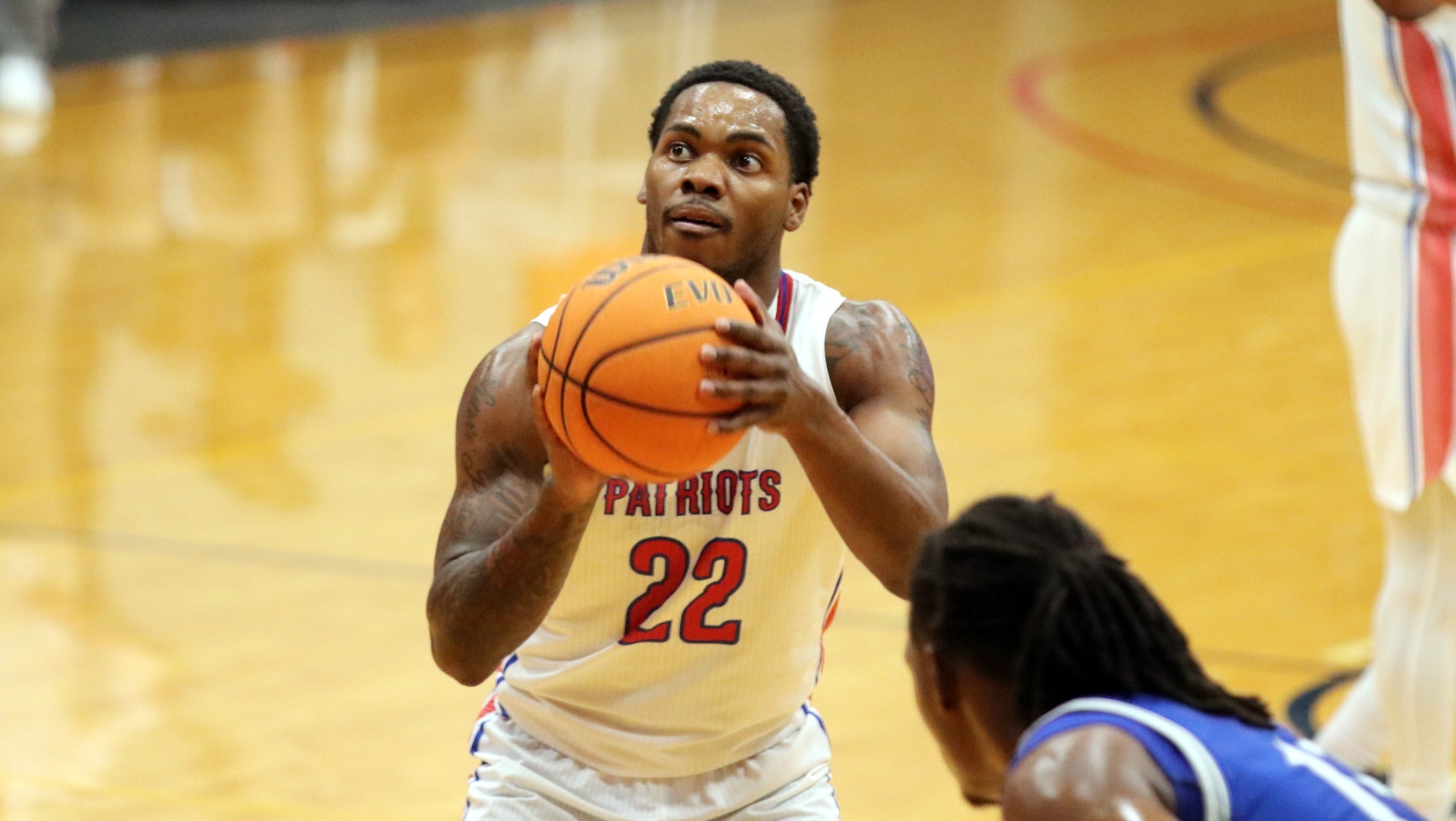 MBB26 Adonis Cole at line vs Shorter