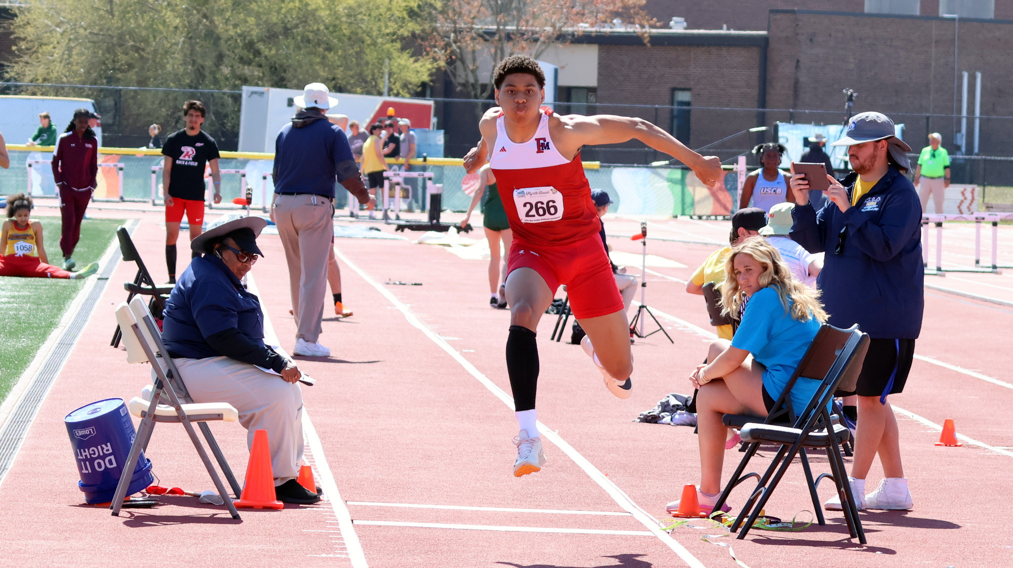MTF25 triple jump at MB