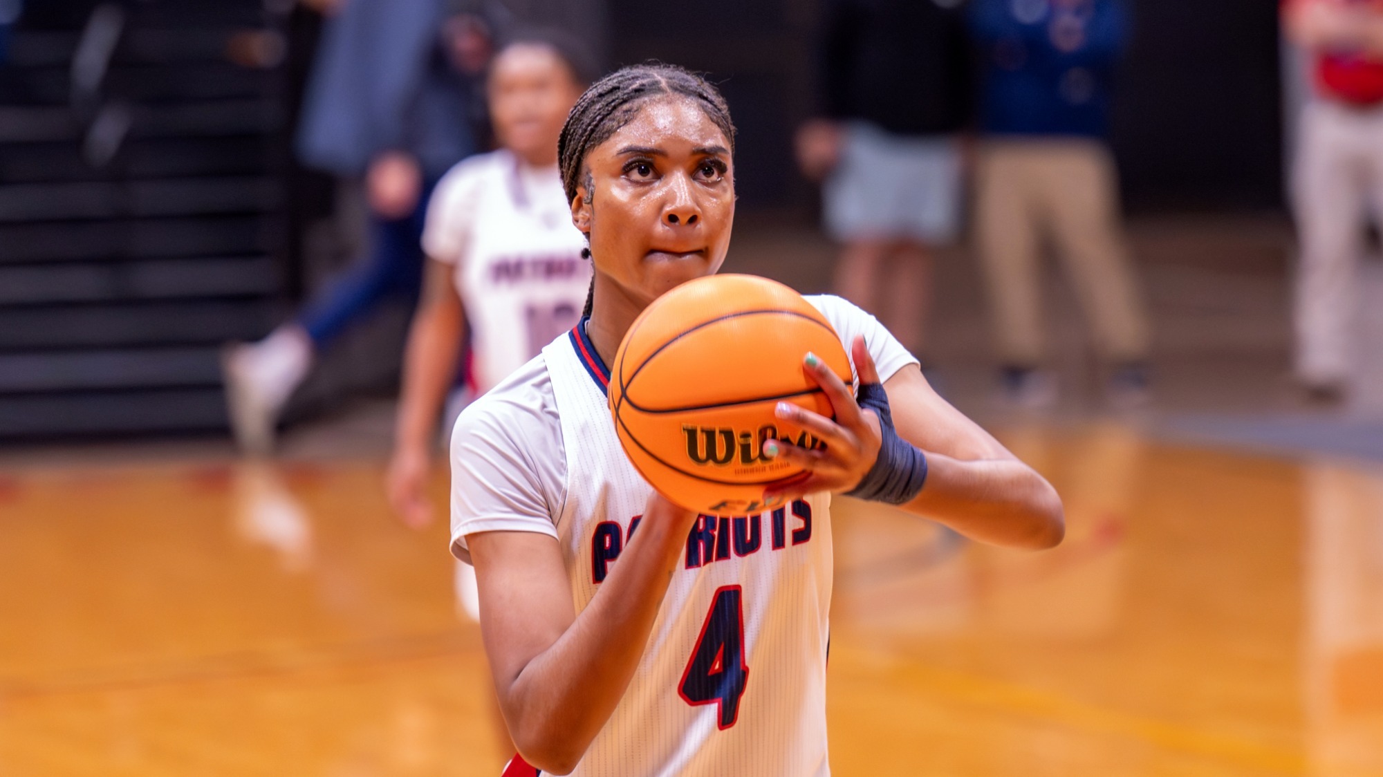 WBB26 Mariana Moody shooting free throw