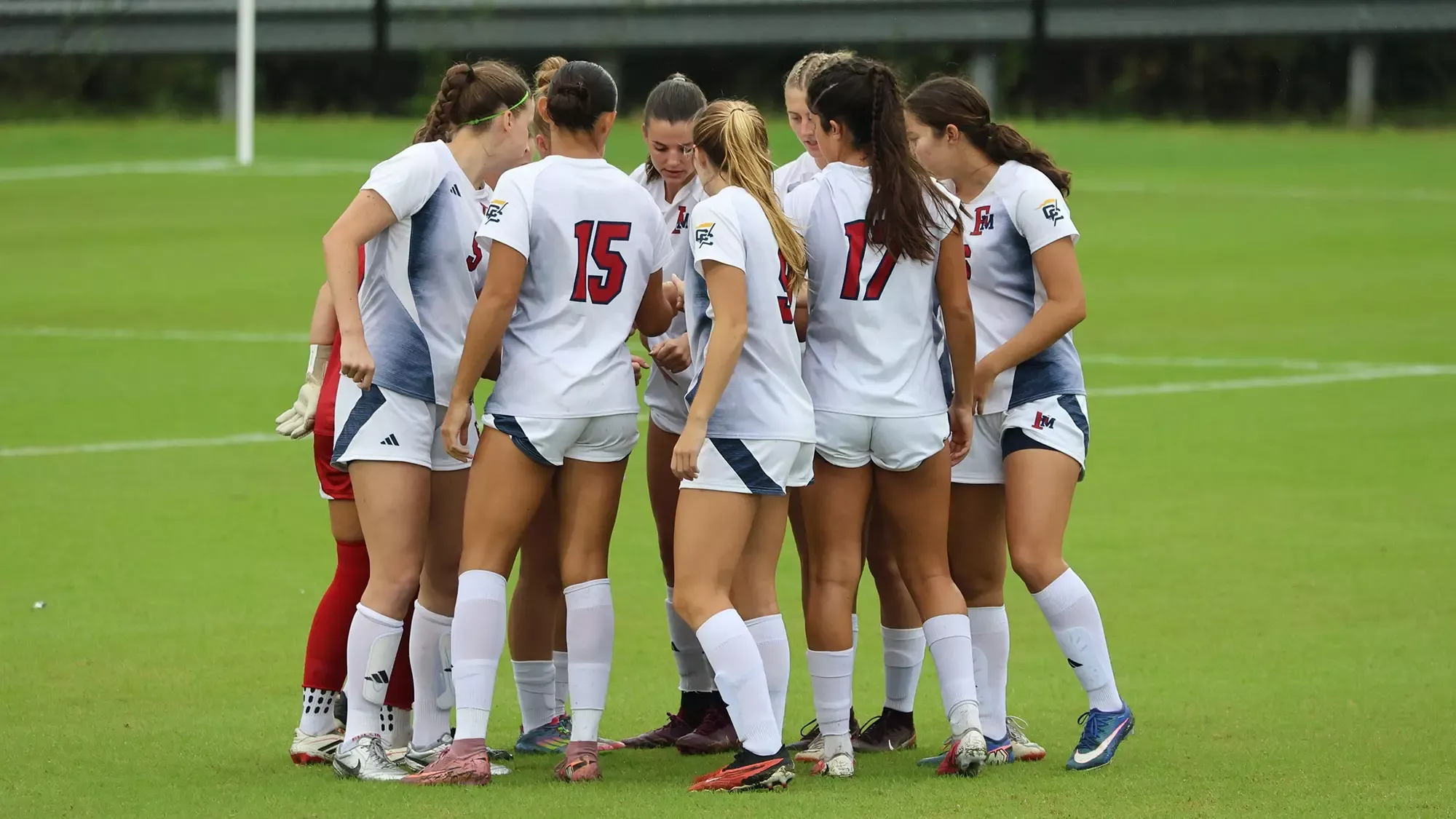 wsoc26team huddle vs uncp 3279