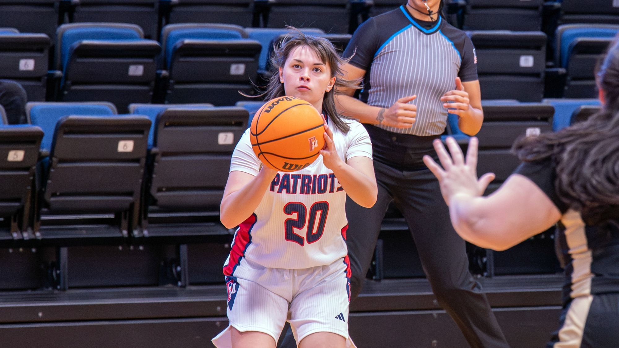 WBB26 MacKenzie Feagin vs Ferrum shooting