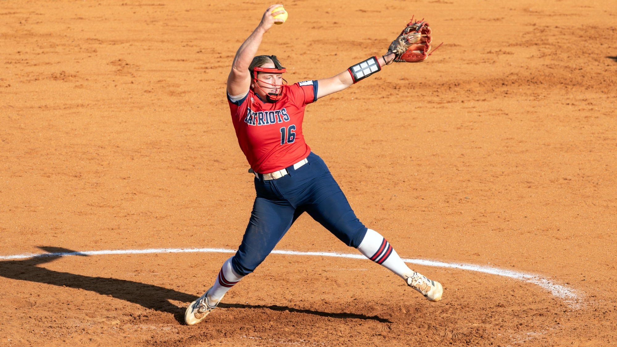 SB26 Jenna Walling vs Barton in red and blue