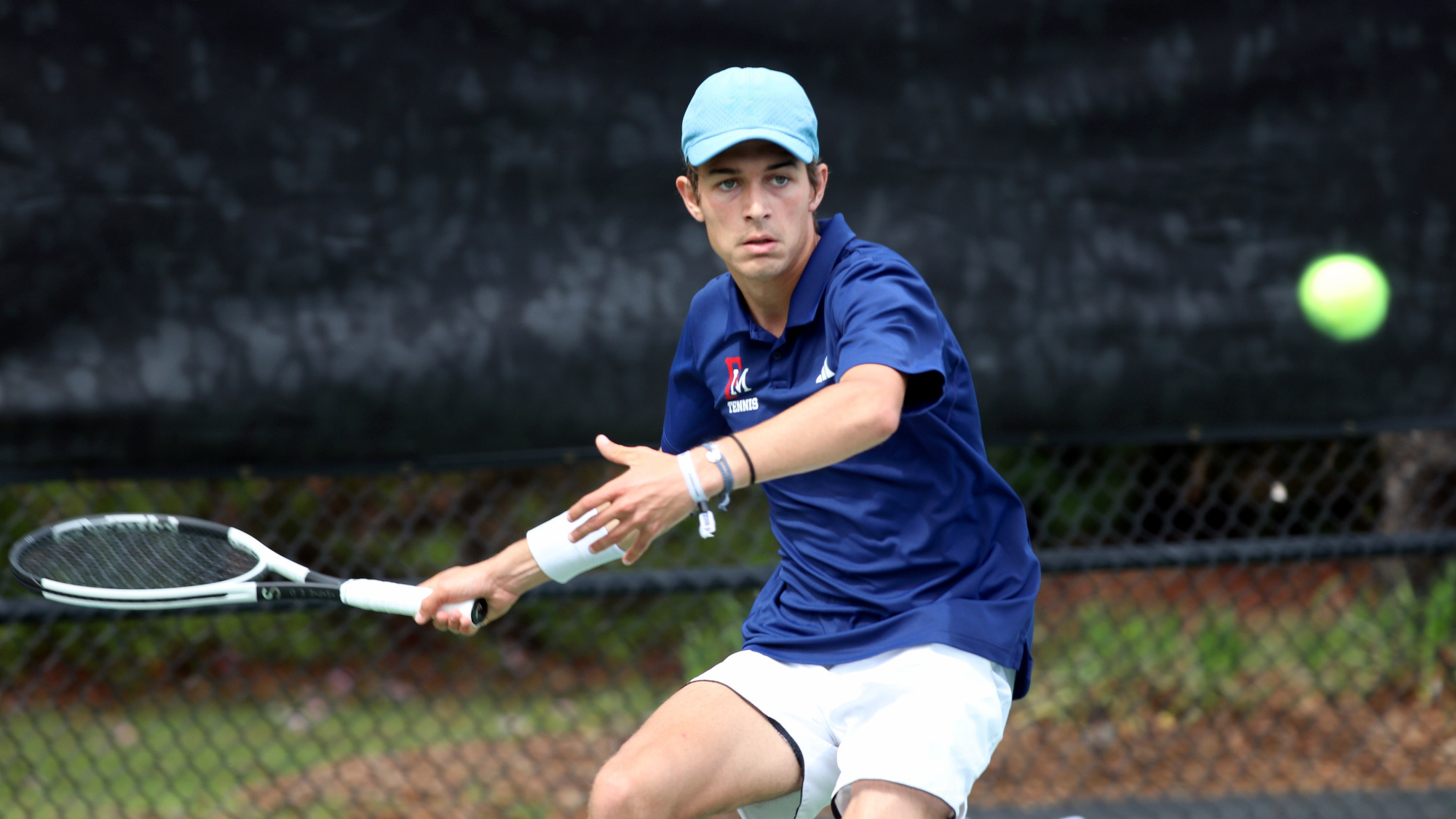 MT26 Miguel Maia returns a shot against Barton