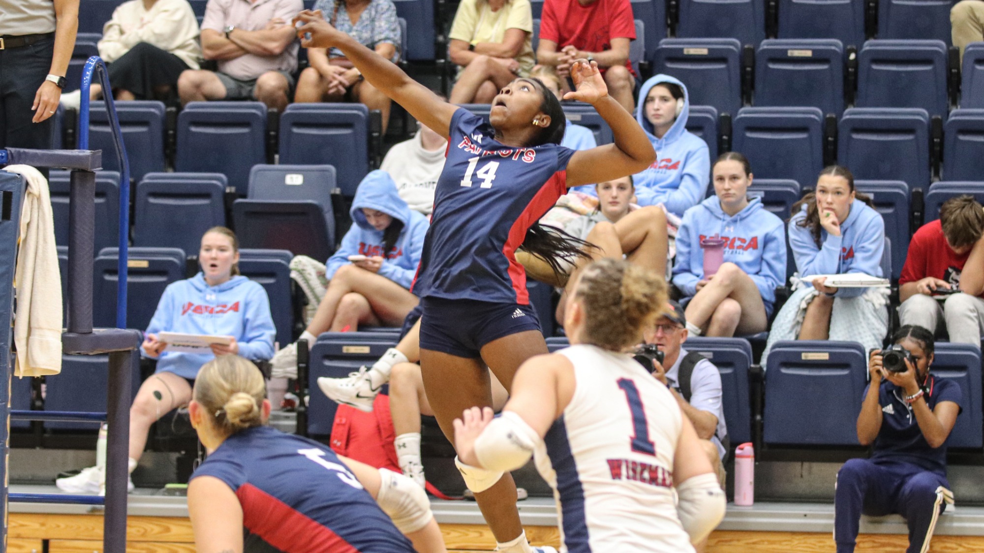 vb26faggart attack vs Valdosta State 2 IMG_9634