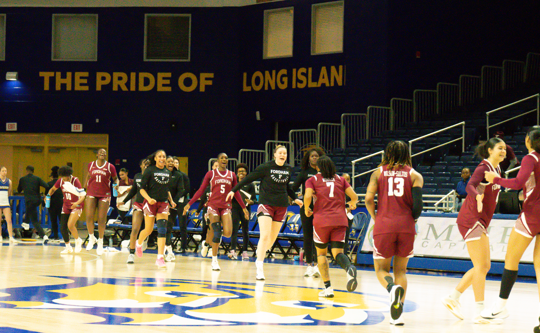 WBB celebrate at Hofstra