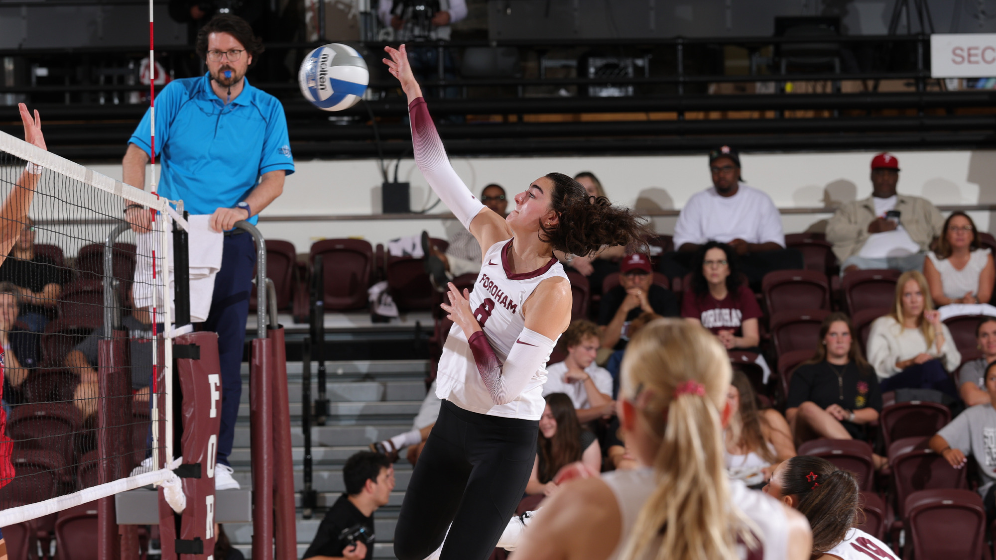 Sophia Kuyn with an attack