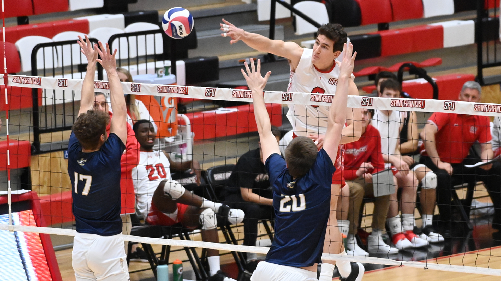 Men's Volleyball Defeats Juniata in Straight Sets for Home Opener