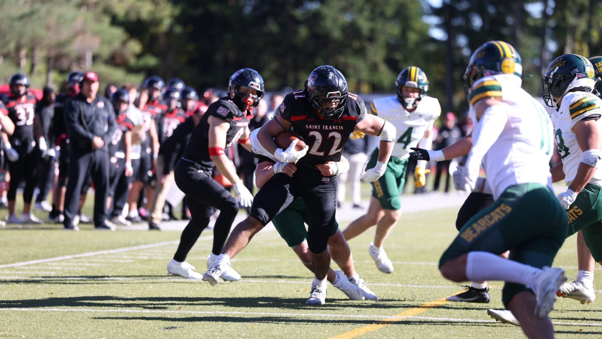 Jonathan Delia carries the ball