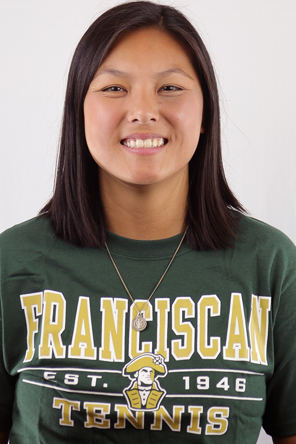 Coach Magdalen McManamon